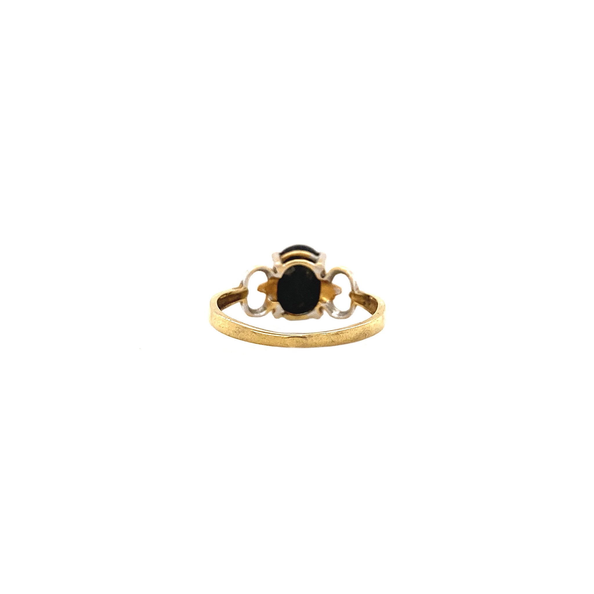 18 kt gold ring with zirconia