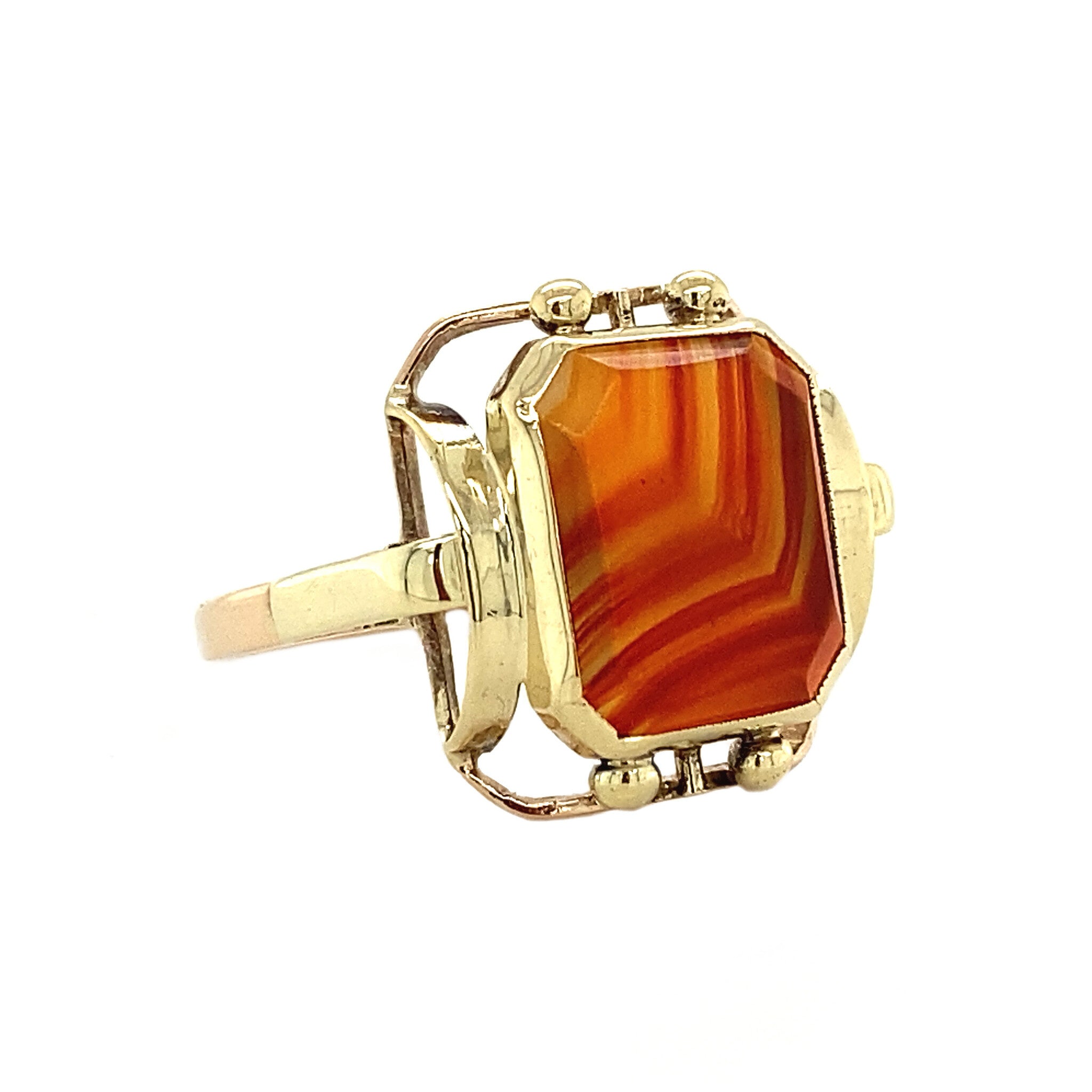 Ring met streepagaat 12 krt