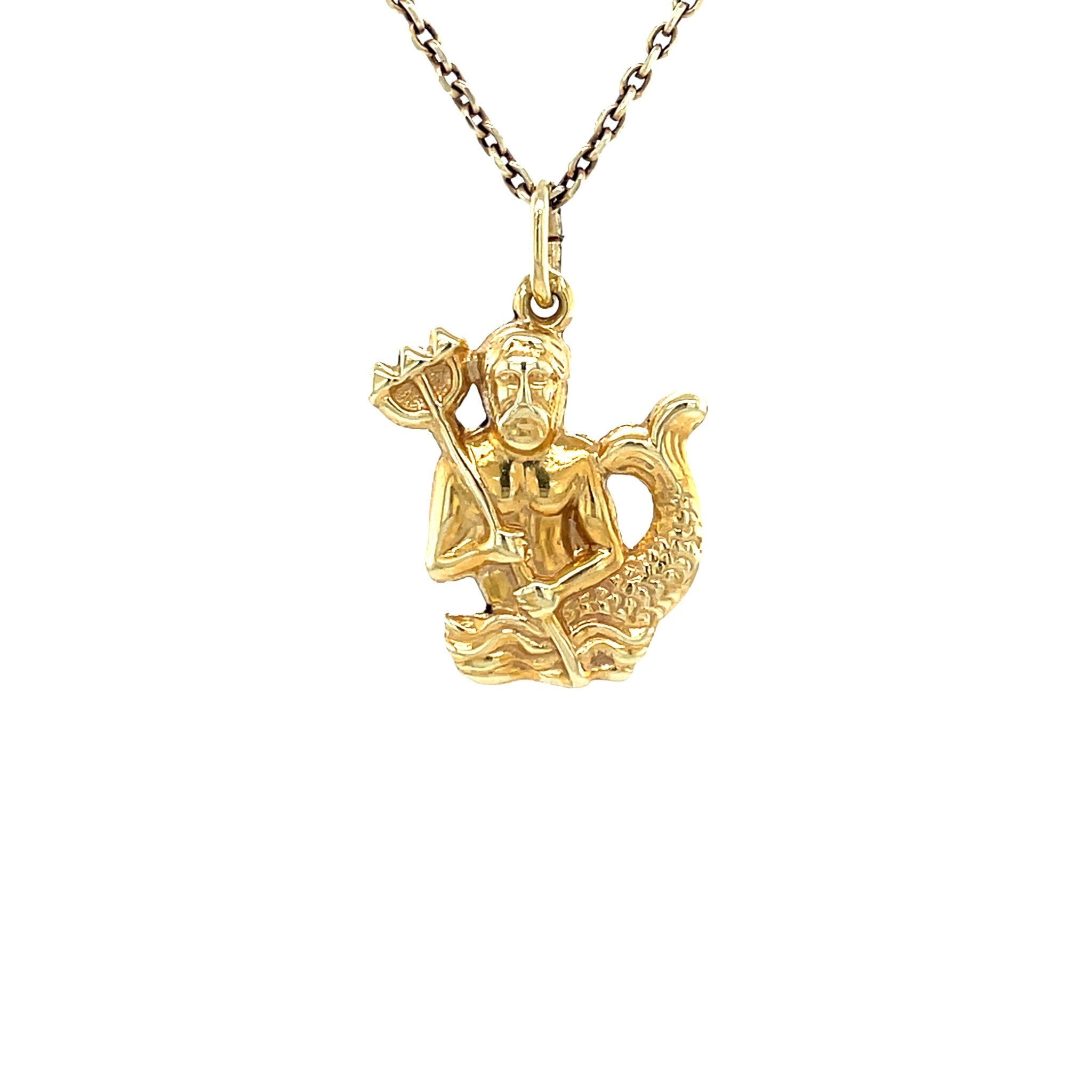 Vintage 14 kt gold Aquarius pendant