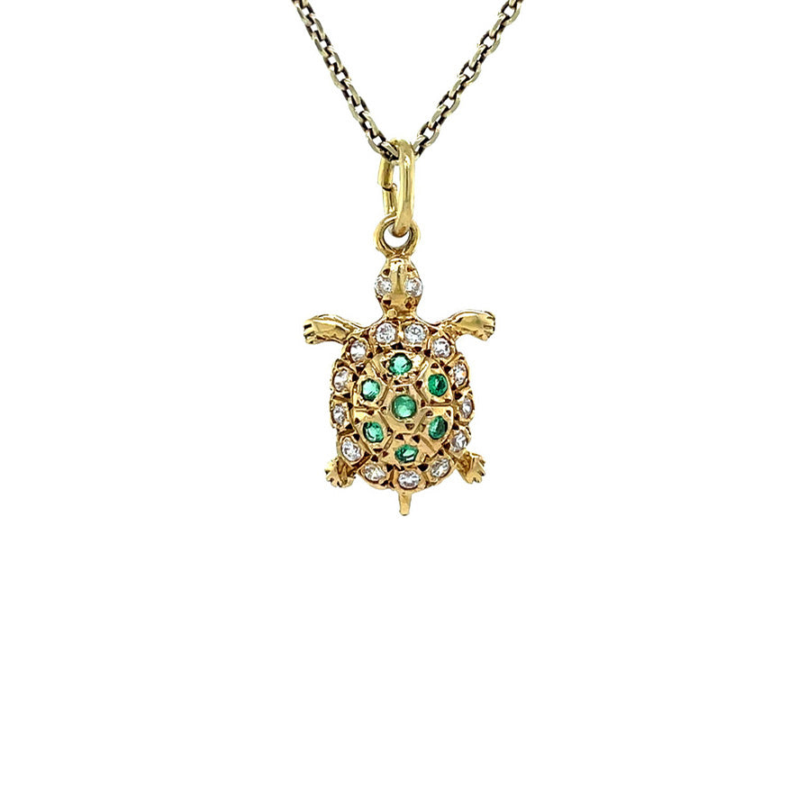 Vintage 14 kt gold turtle pendant with spinel