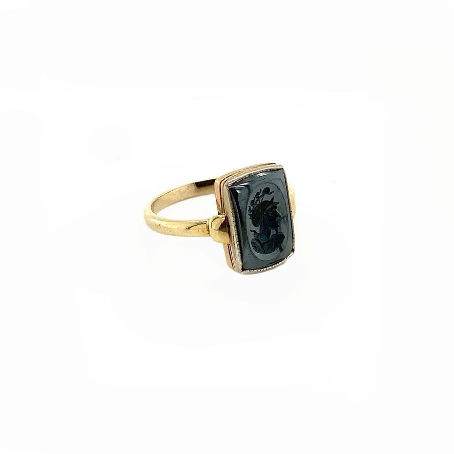 Gouden ring met hematiet 12 krt
