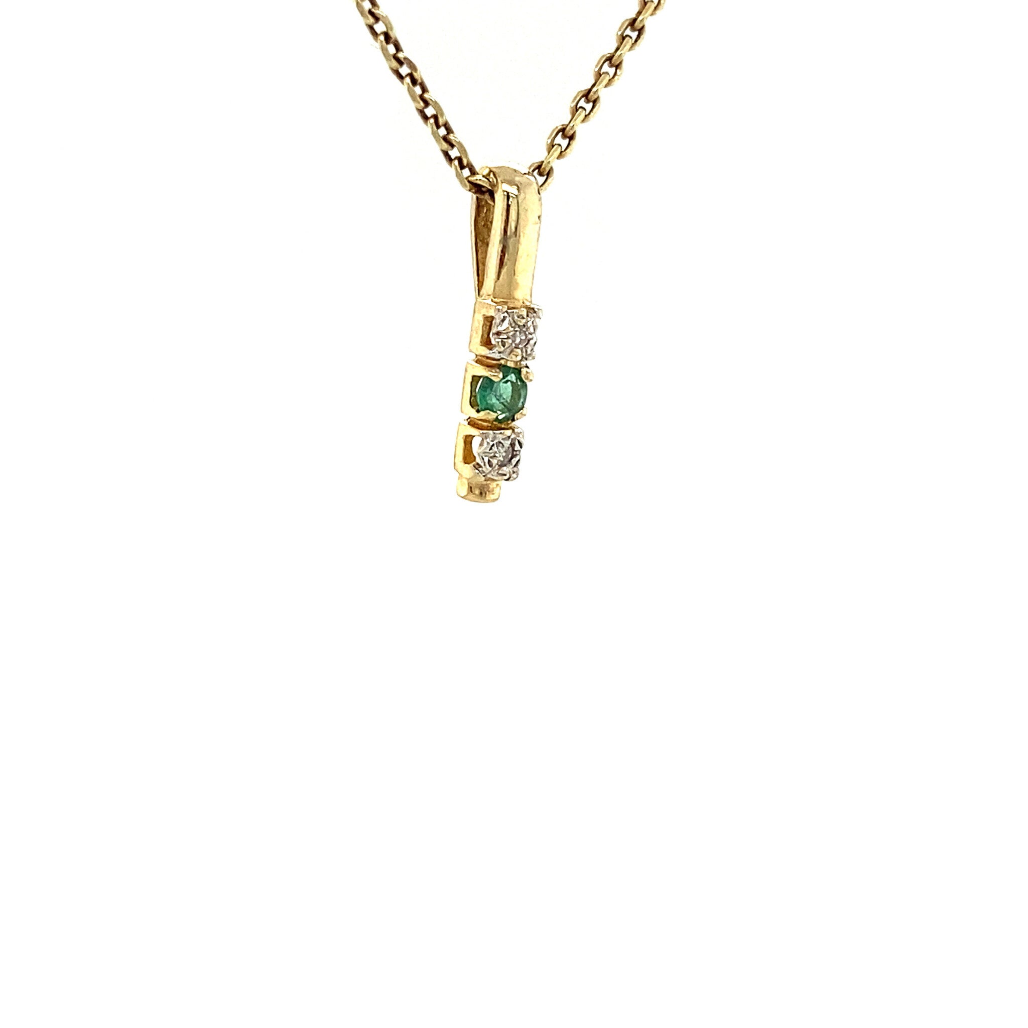14 kt gold pendant with emerald and diamond