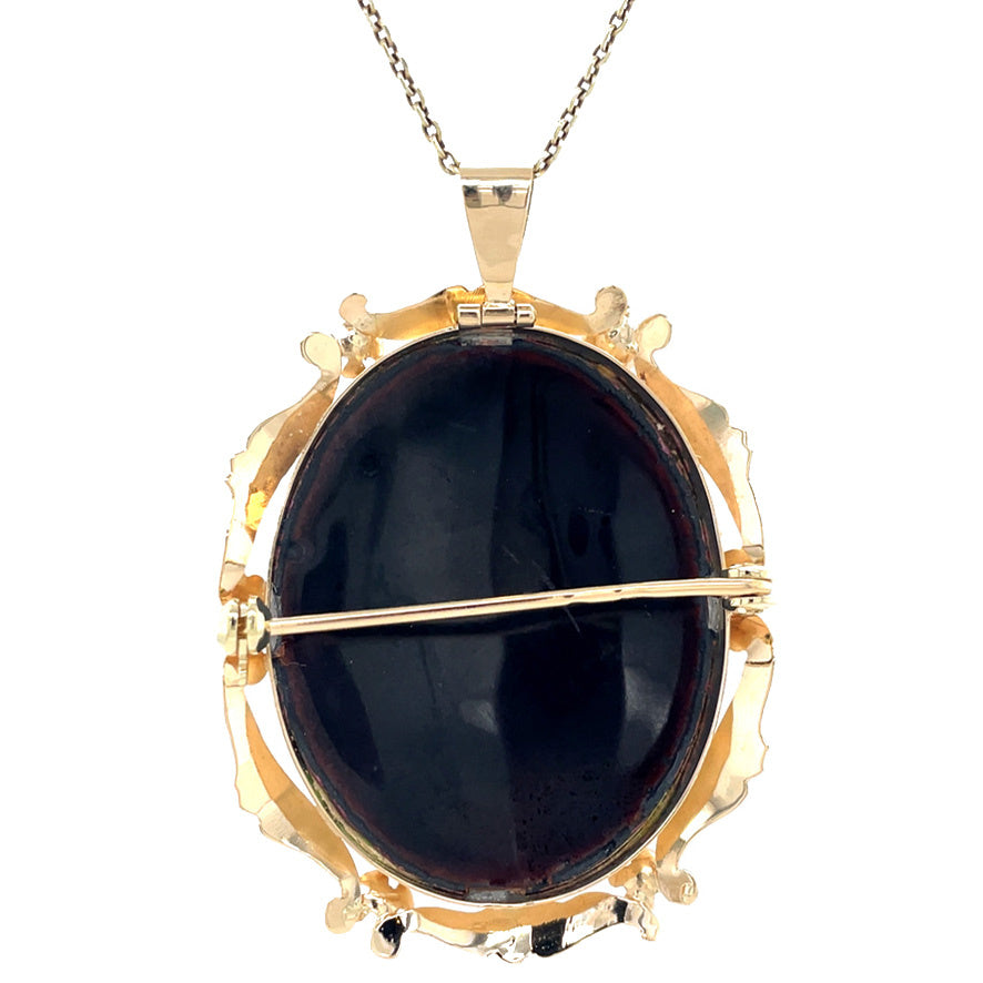 14 kt gold vintage pendant with enamel brooch