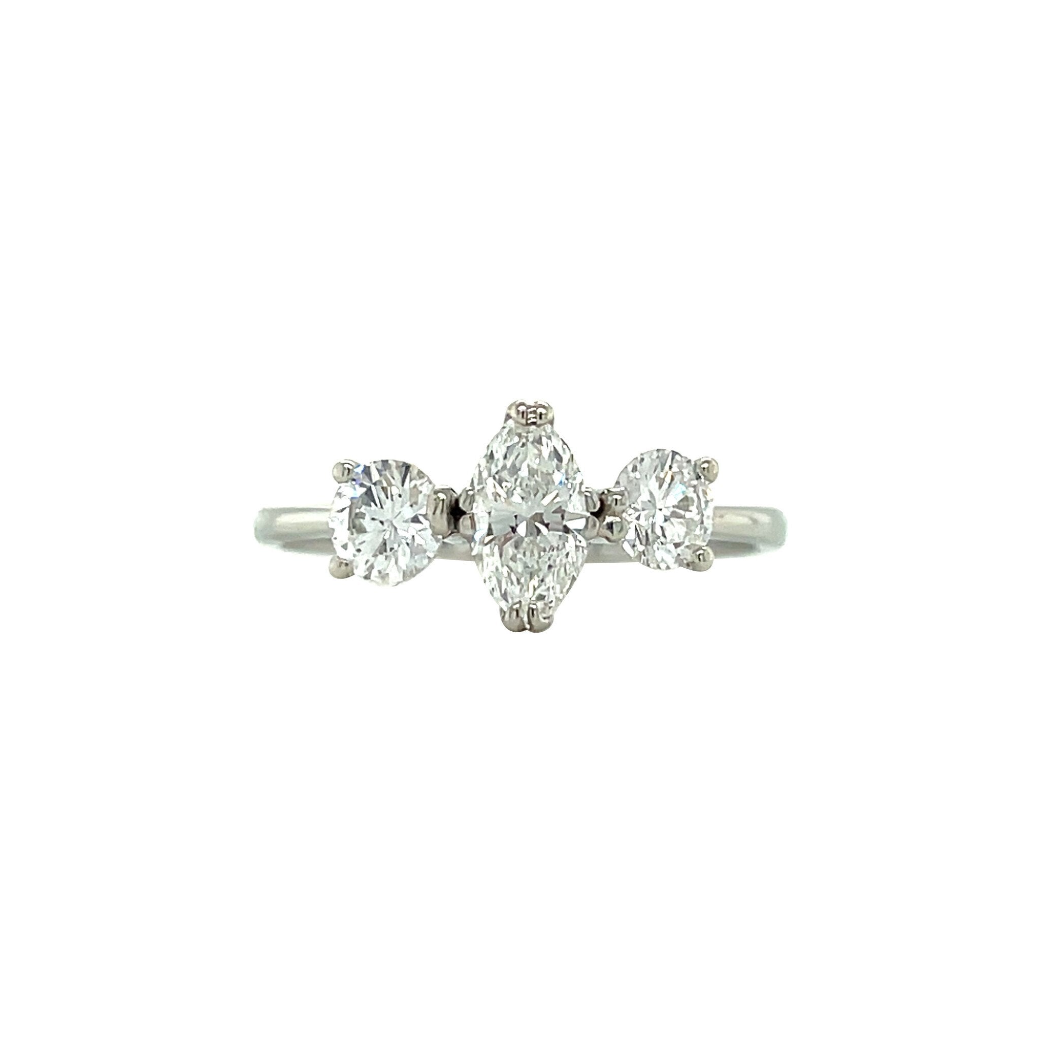 Vintage white gold trilogy ring with diamond, 14 kt