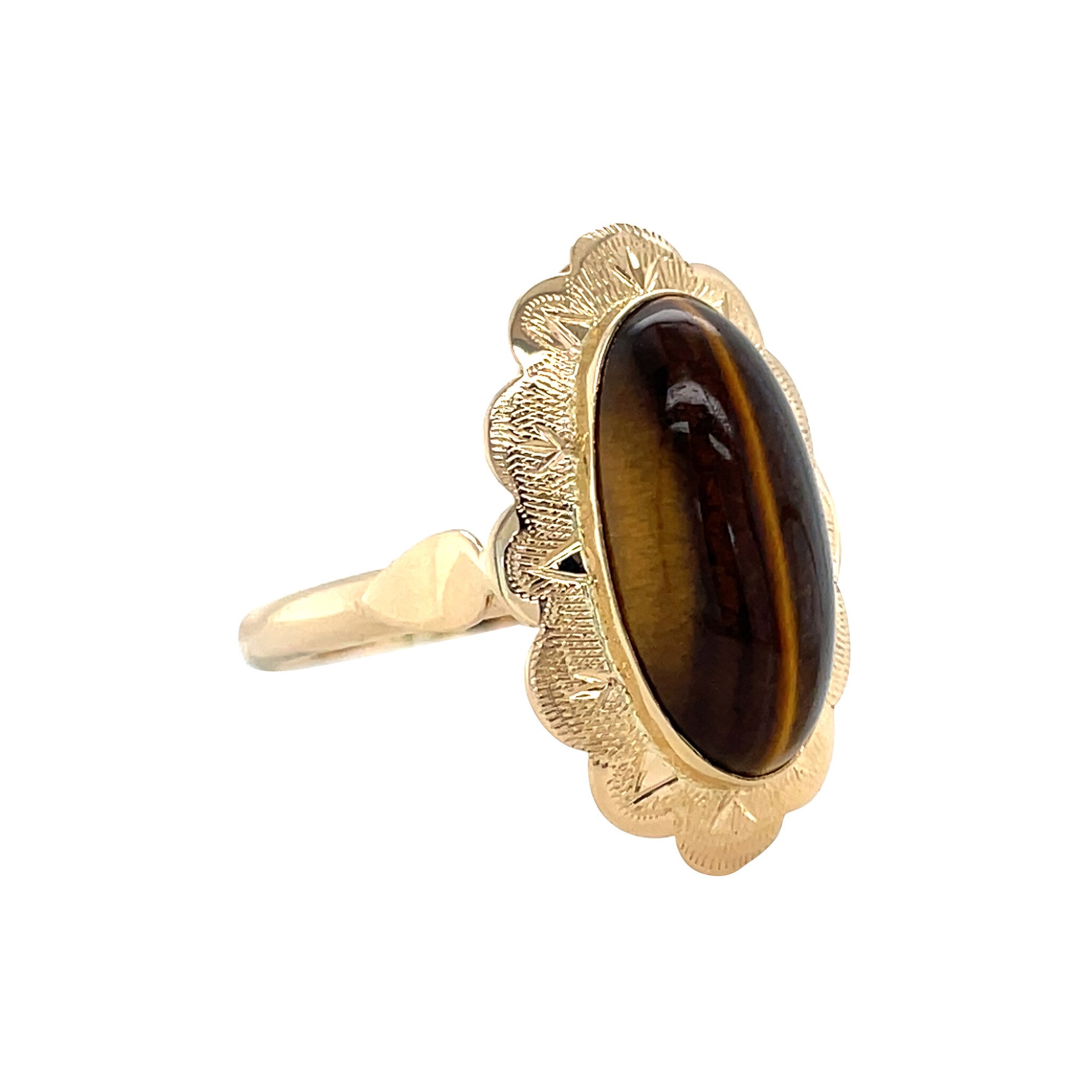 Gold vintage ring with tiger's eye 14 kt