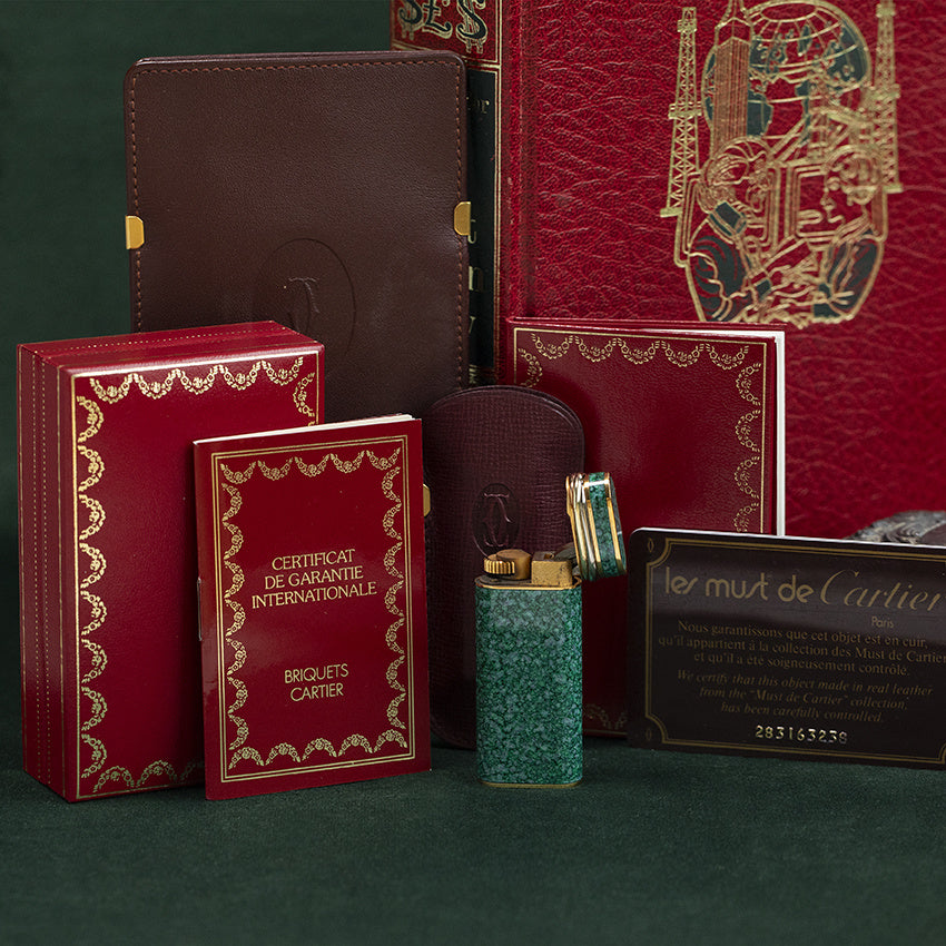 Vintage Must de Cartier green marble aansteker