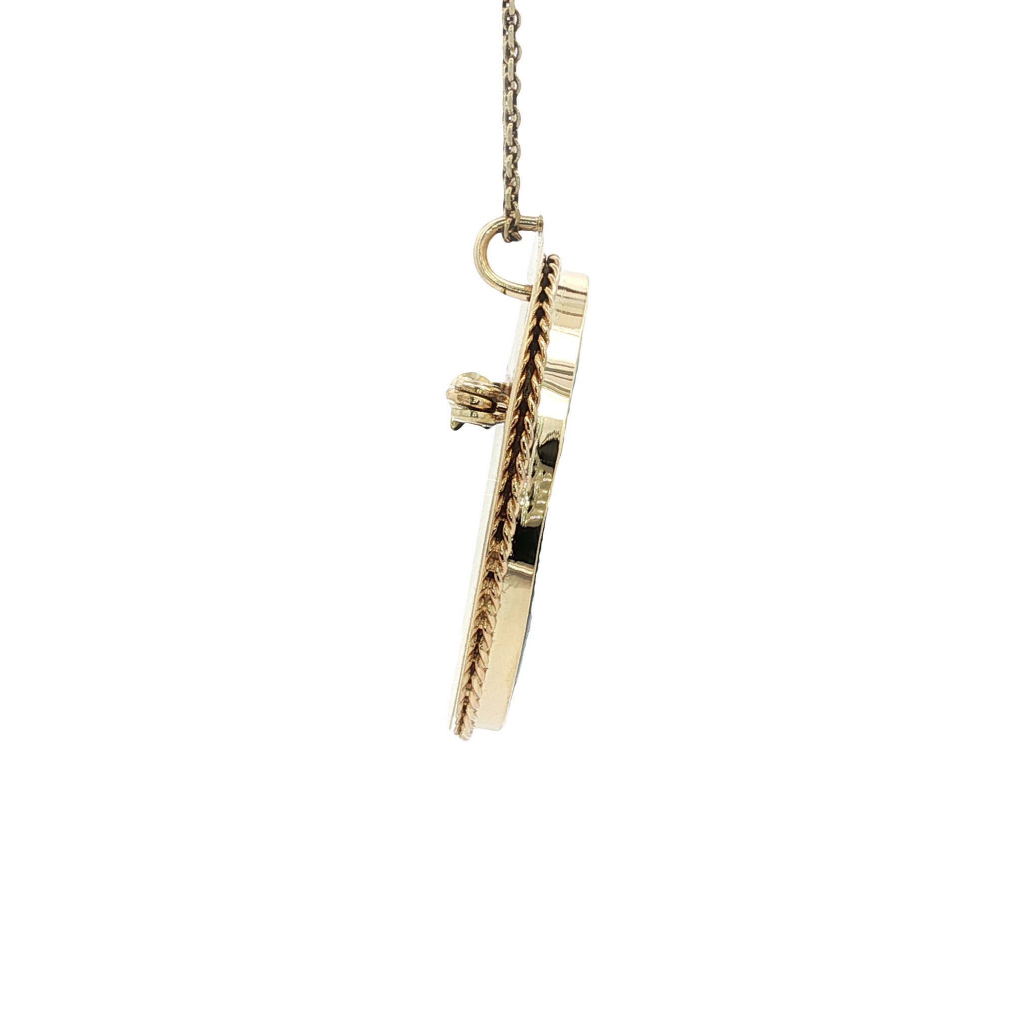 Gold pendant with cameo 14 kt