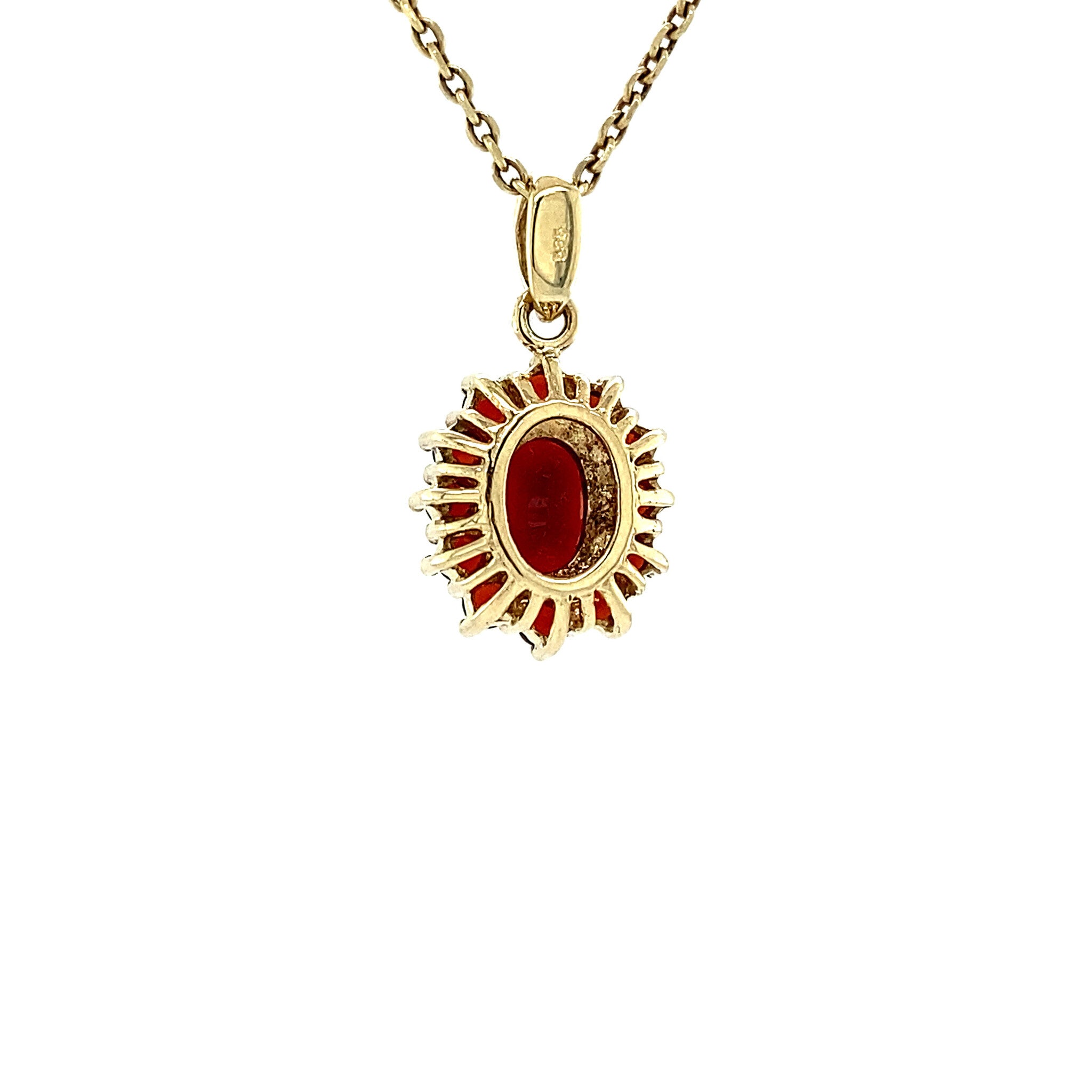 Gold entourage pendant with garnet 14 krt