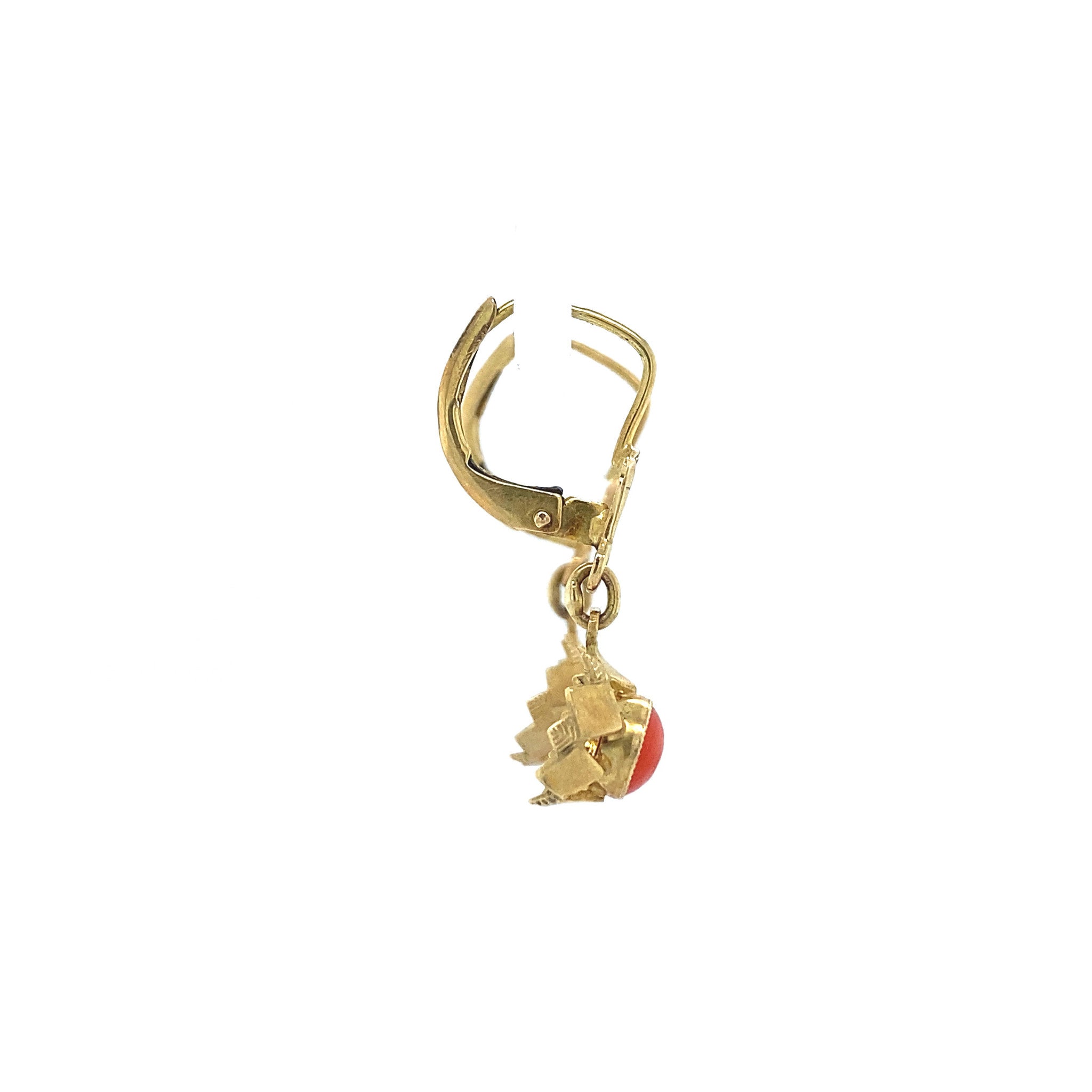14 kt gold earrings with blood coral