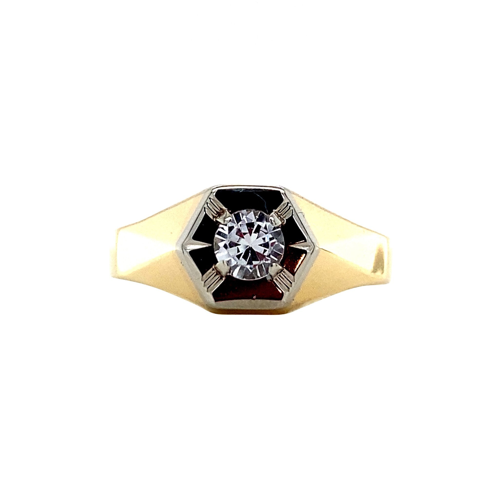 14 kt gold ring with spinel