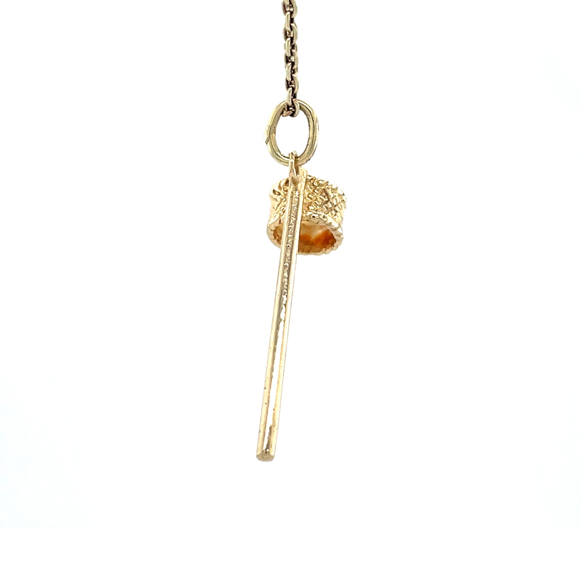 Gold vintage korfball post pendant 14 kt
