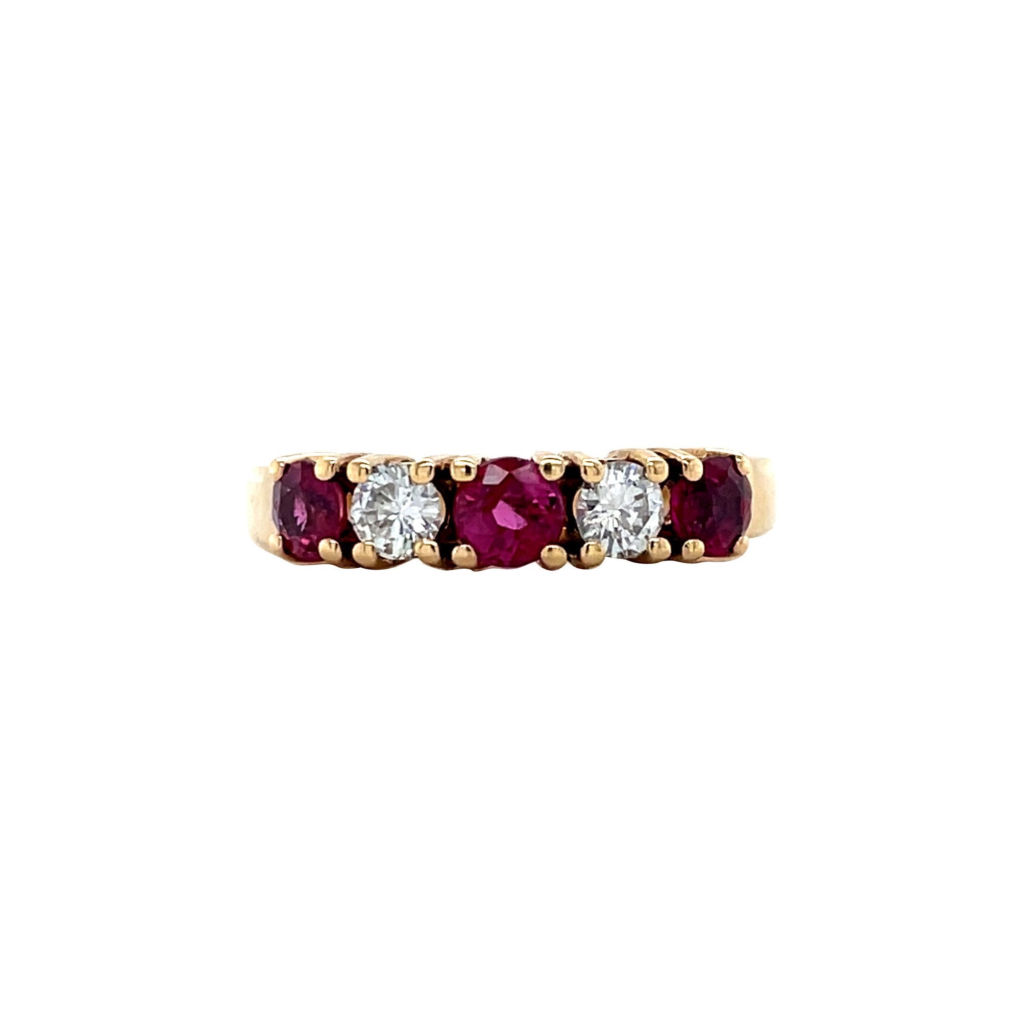 Vintage 18 kt gold row ring with ruby and diamond
