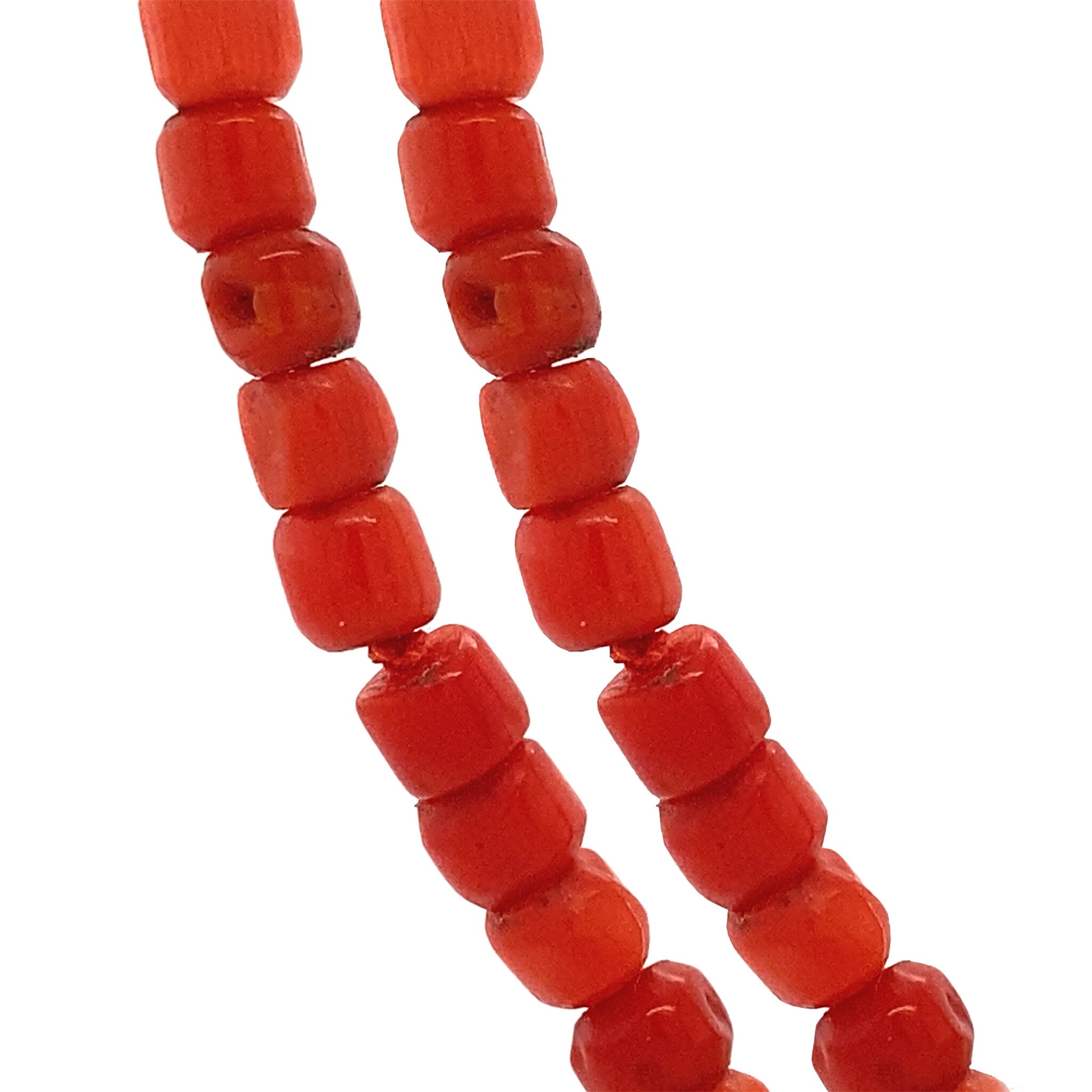 Blood coral necklace with gold clasp 44 cm 14 krt