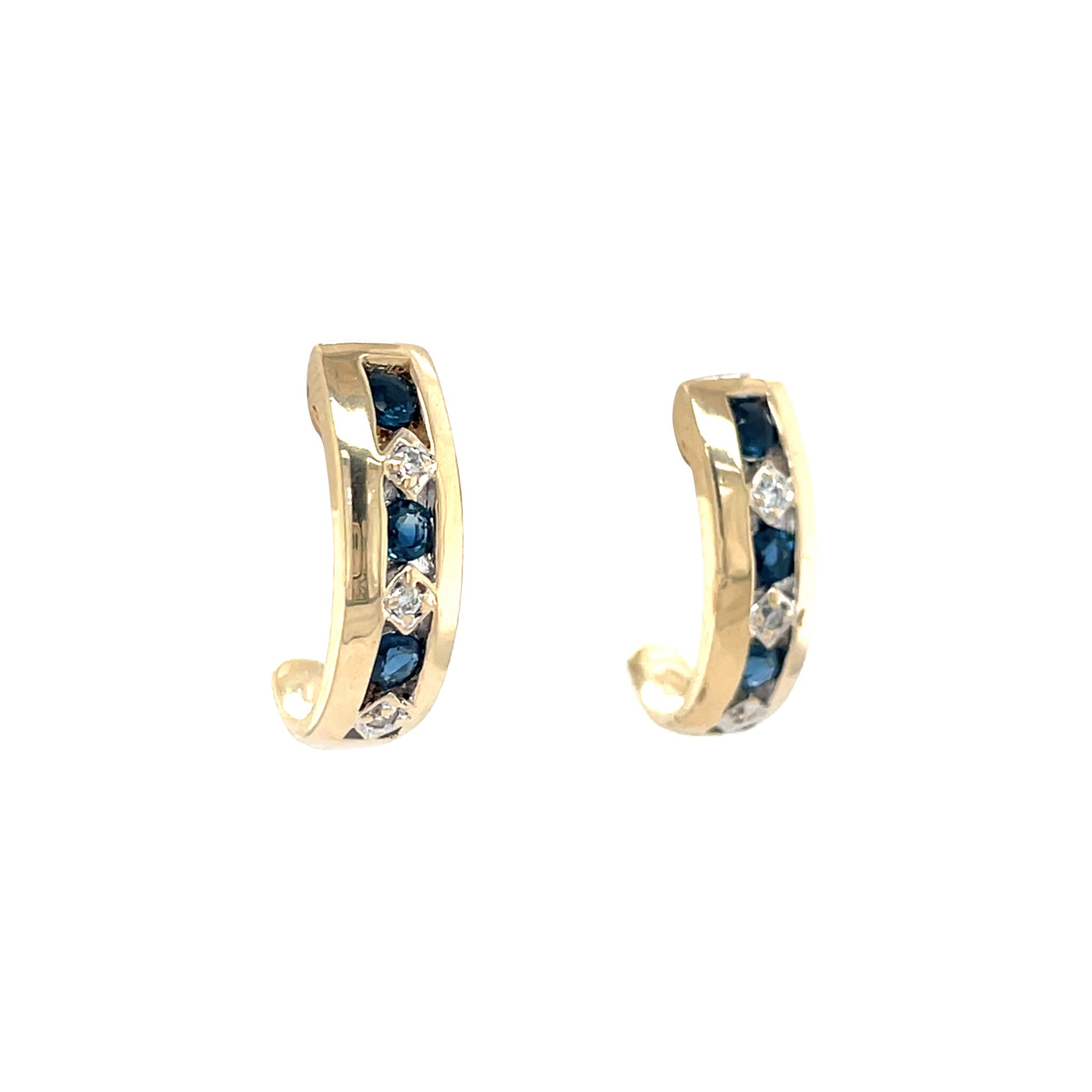 Gouden vintage oorstekers met saffier en diamant 14 krt