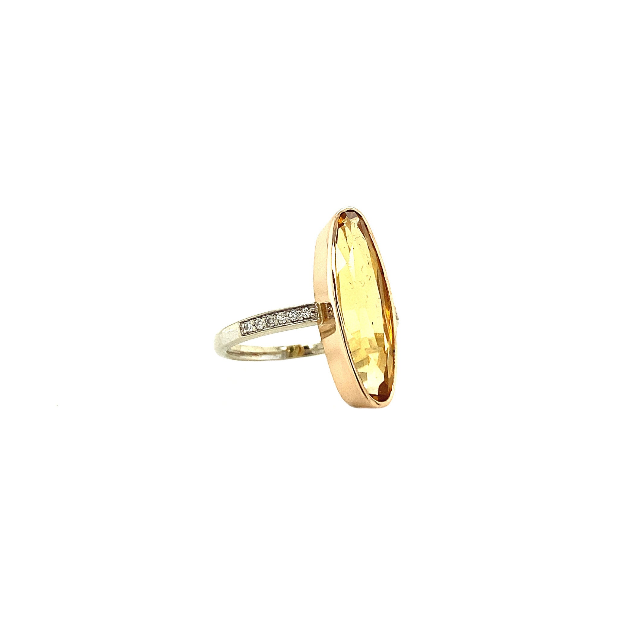 Gold ring with citrine and diamond 14 kt