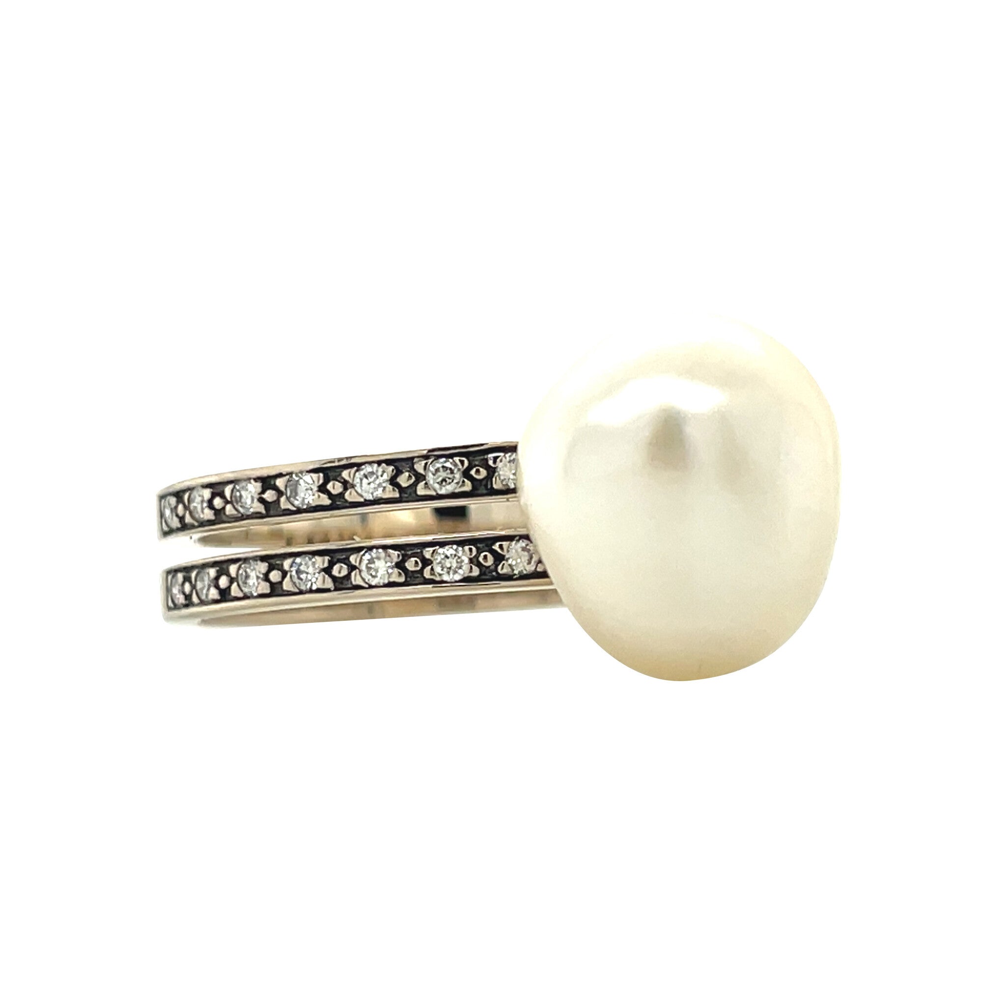 Witgouden vintage ring met parel en diamant 18 kt