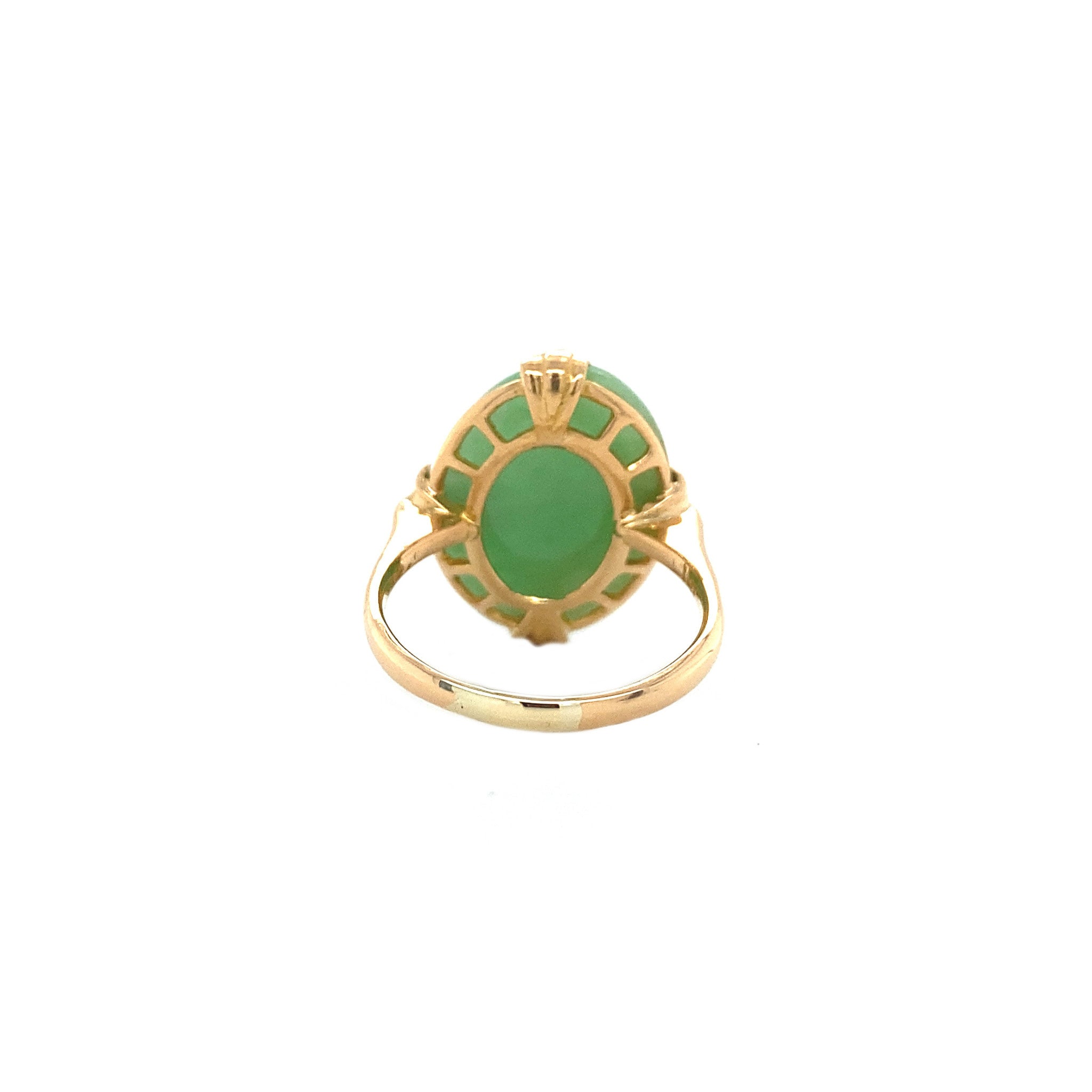 20 kt gold ring with jade