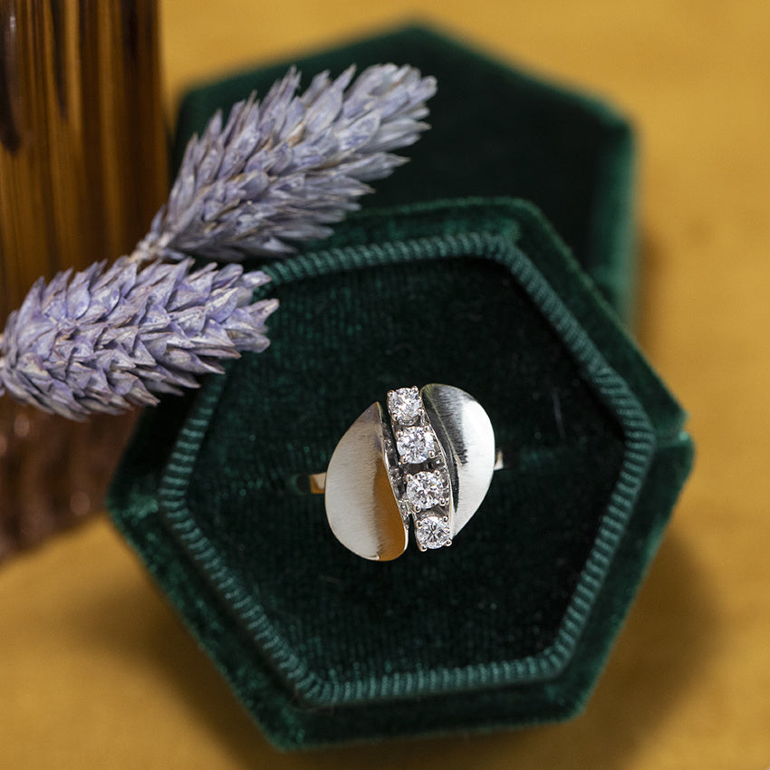 Witgouden vintage ring met diamant 14 kt