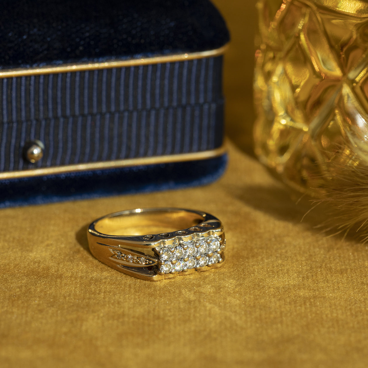 Gouden ring met diamant 14 krt