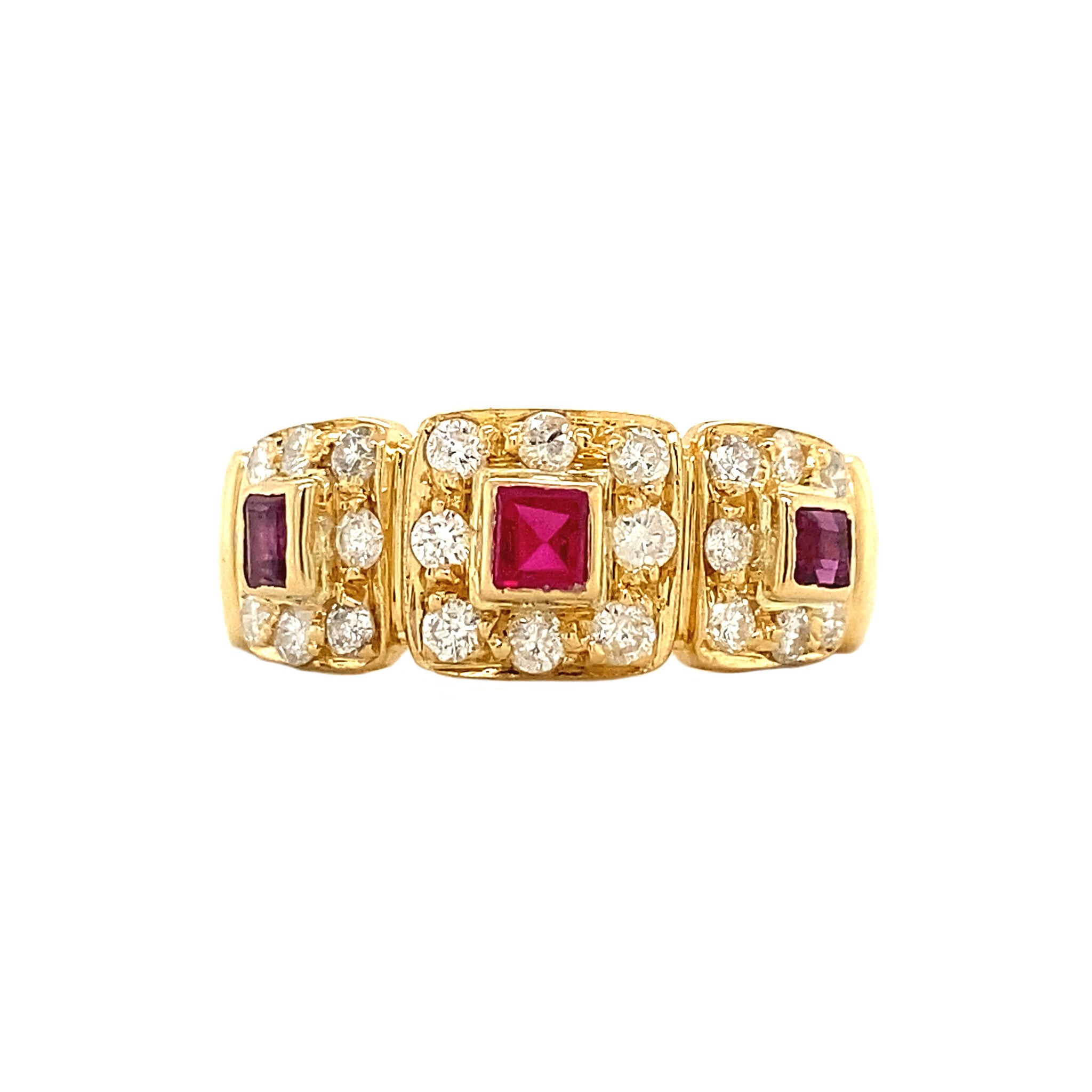 18 kt gold ring with ruby and diamond