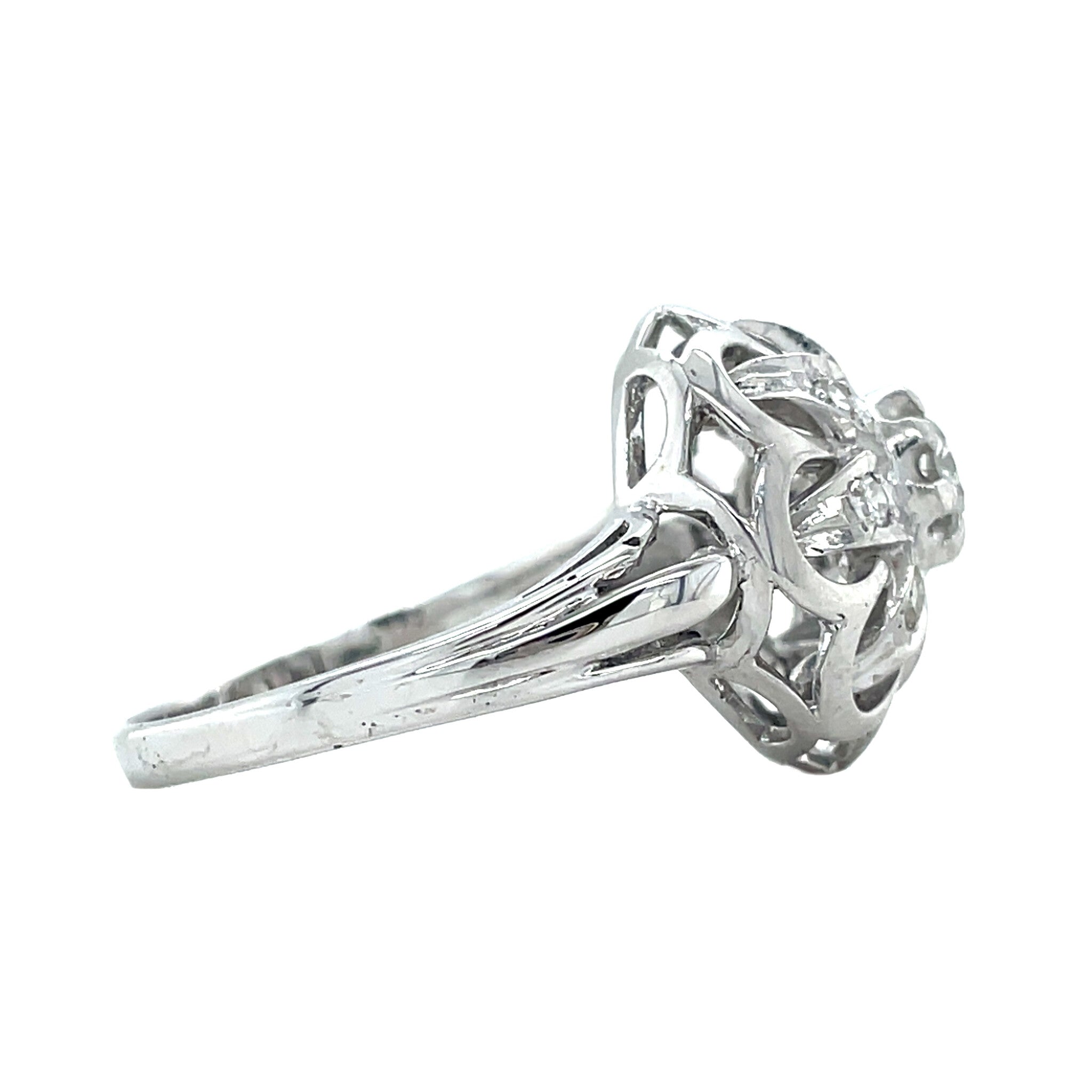 White gold vintage entourage ring with diamond 14 kt