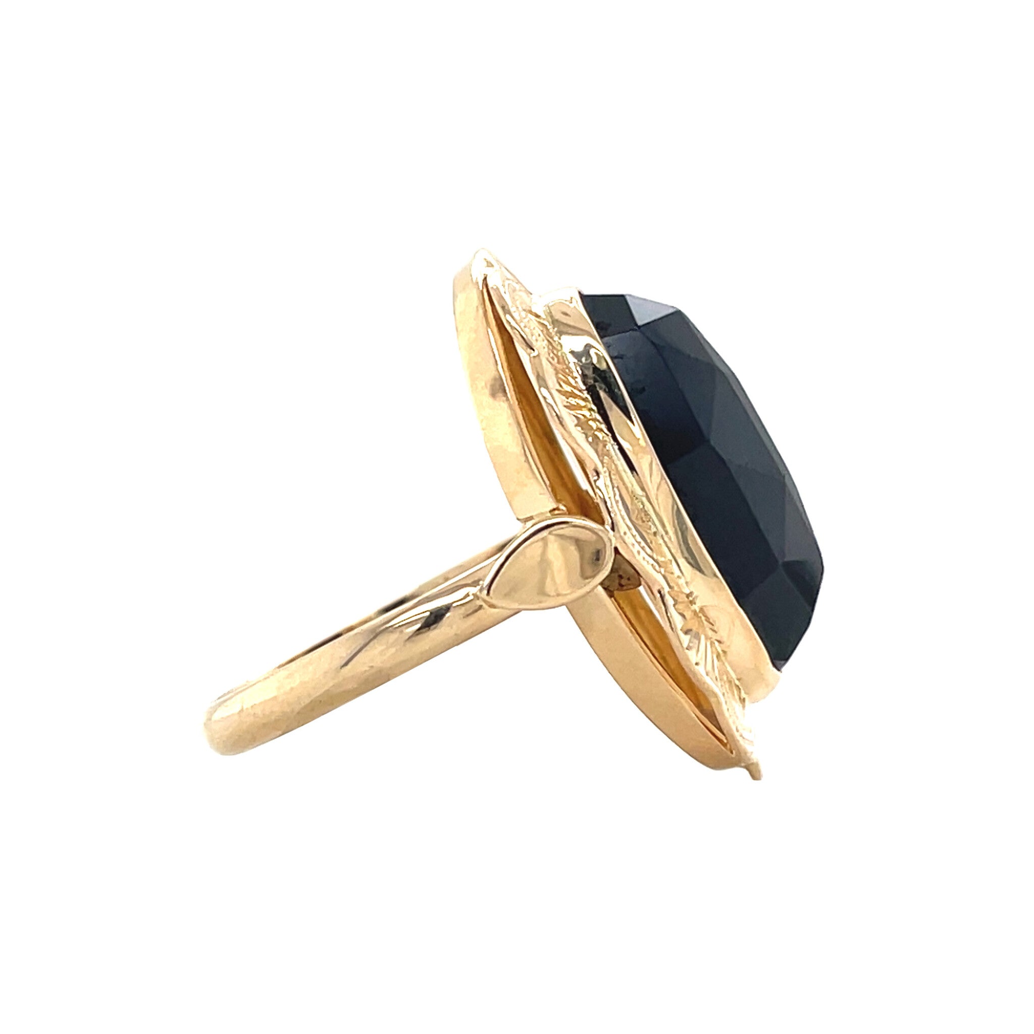 Gouden vintage ring met granaat 14 krt