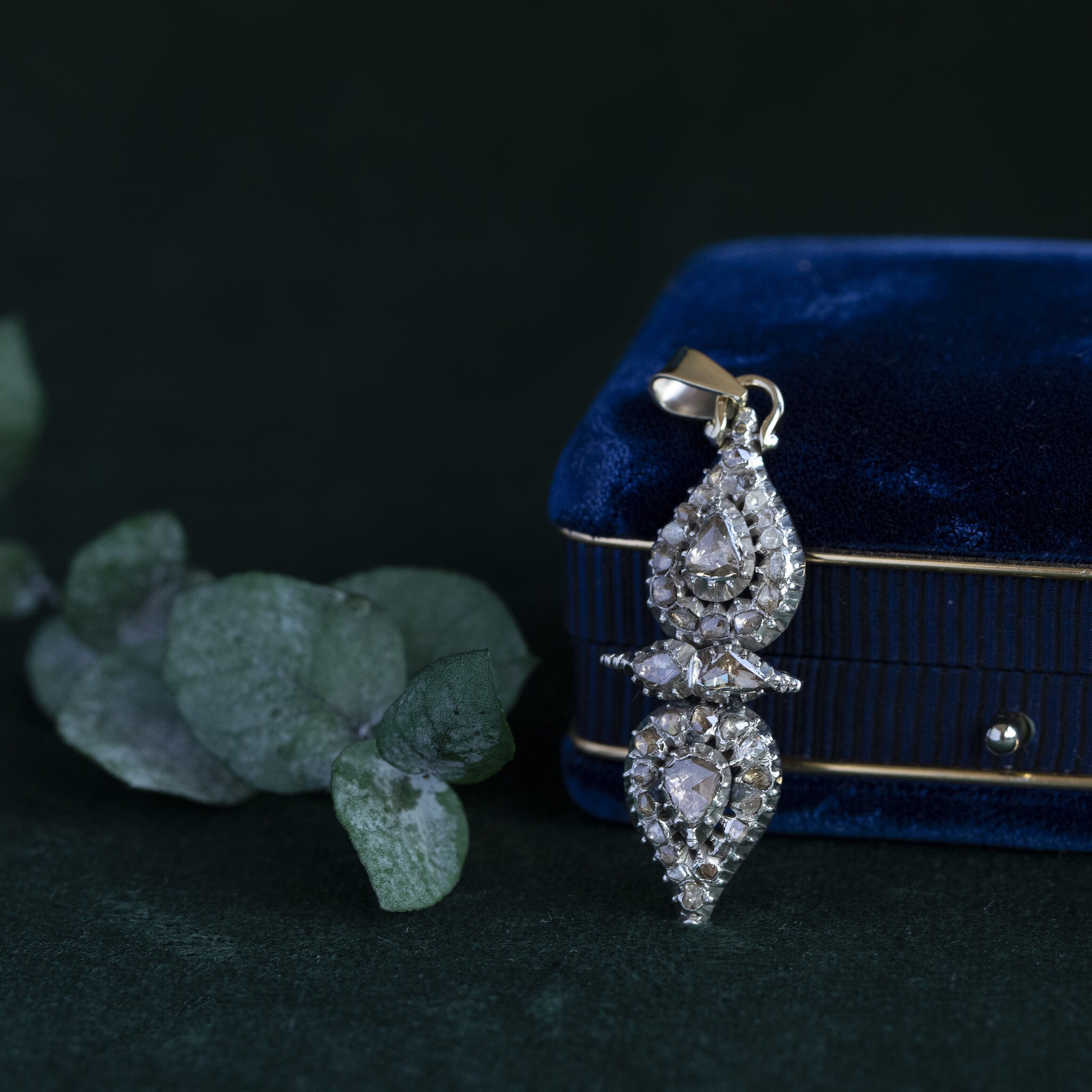 Silver pendant with rose diamond 925/14 krt