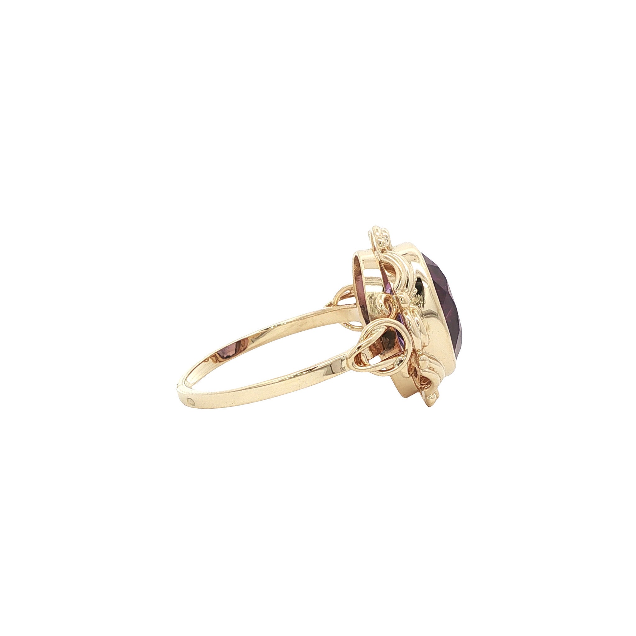 Gouden vintage ring met amethist 14 kt
