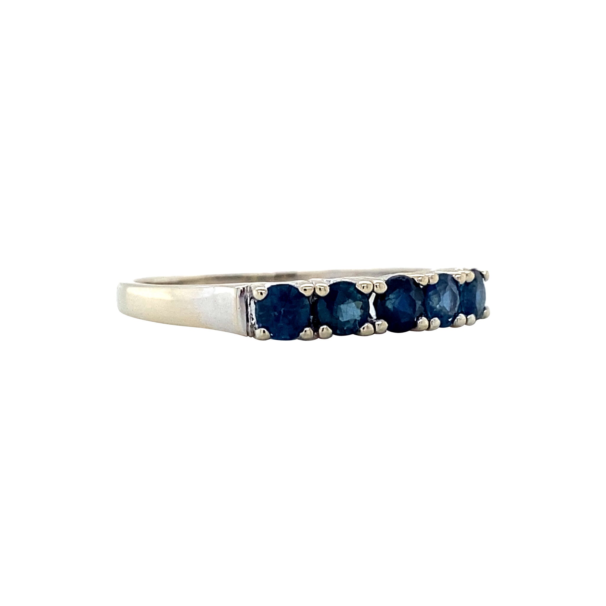 Vintage white gold row ring with sapphire, 14 kt