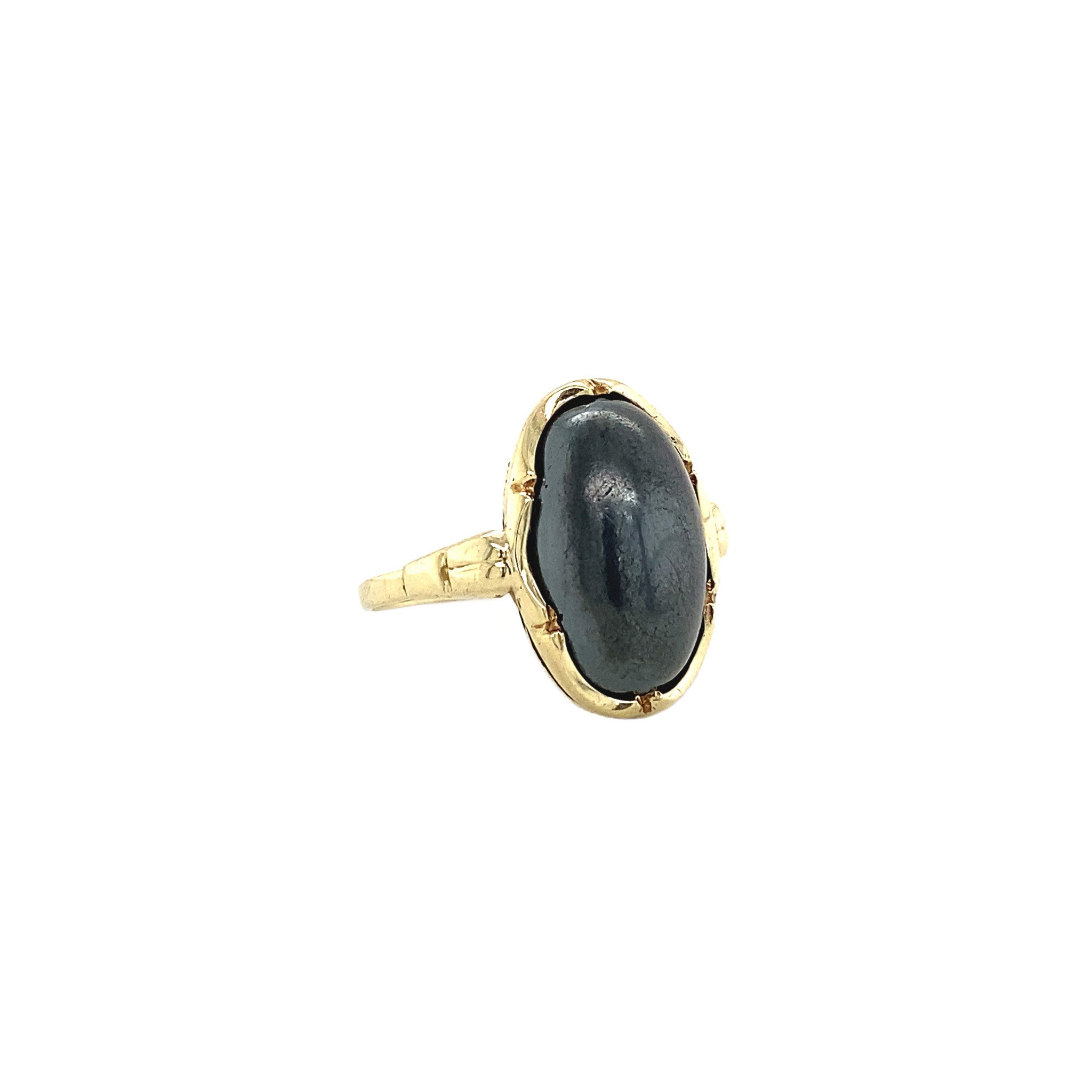 Gold ring with hematite 14 krt