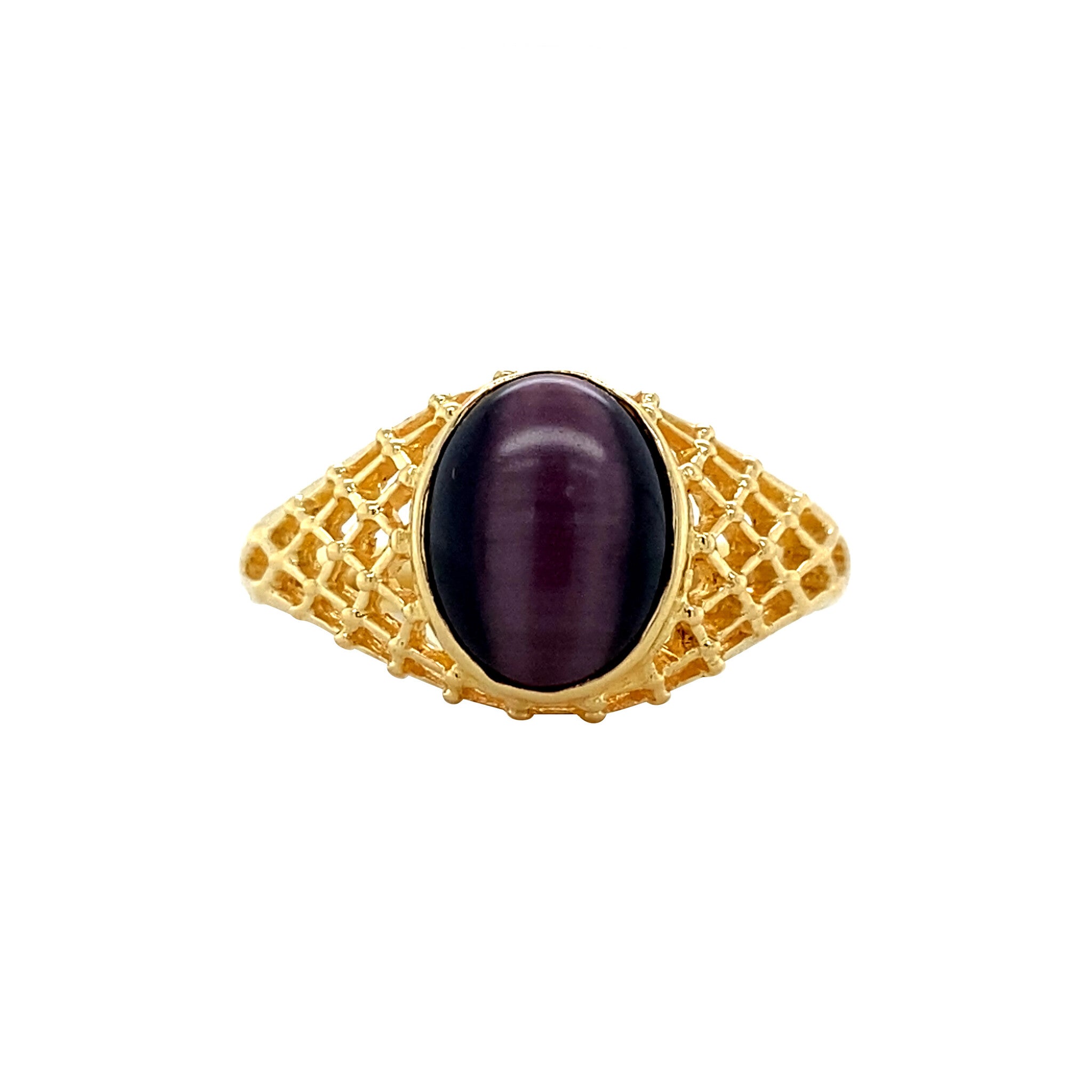 Gold vintage ring with cat eye colour stone 18 krt