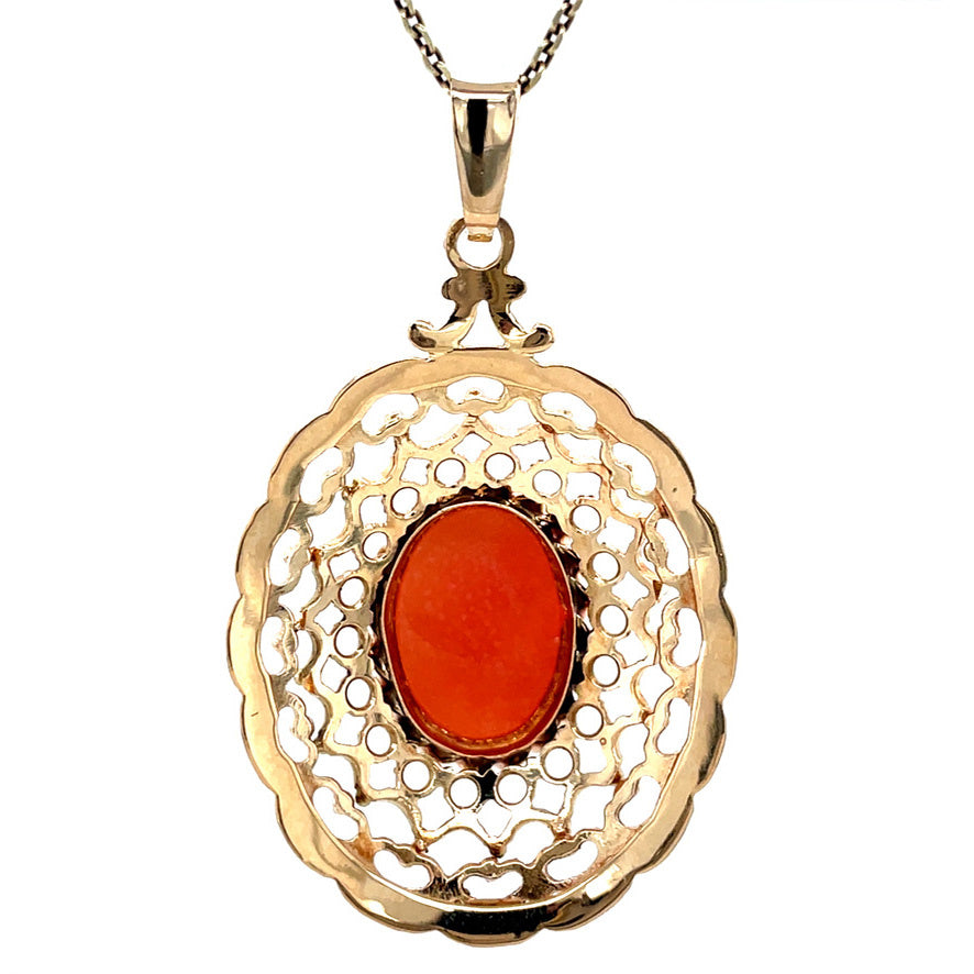 Gold vintage pendant with cameo, 14 kt
