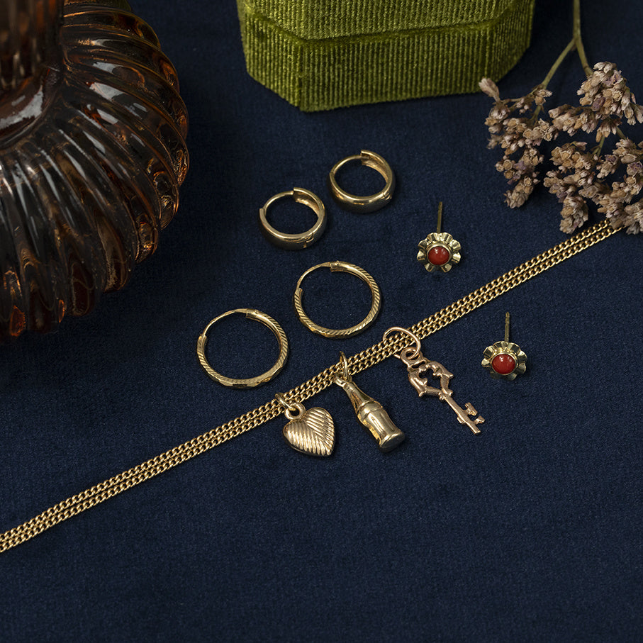 Gold vintage smooth creoles 14 kt