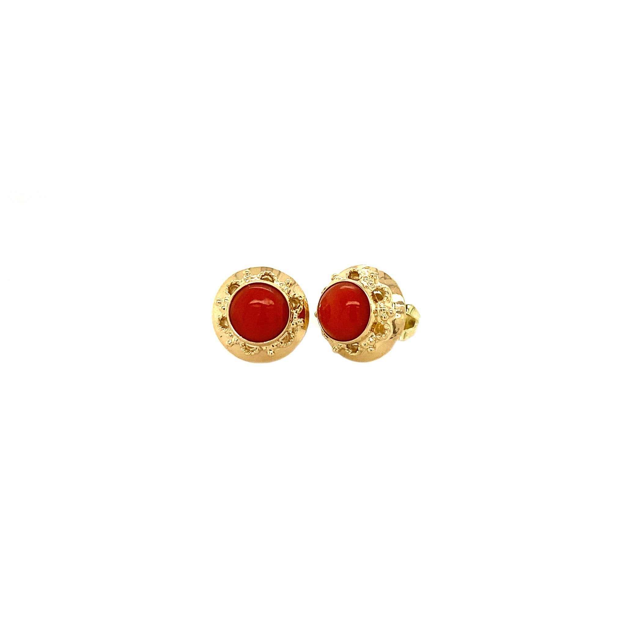 Gold stud earrings with blood coral, 14 kt