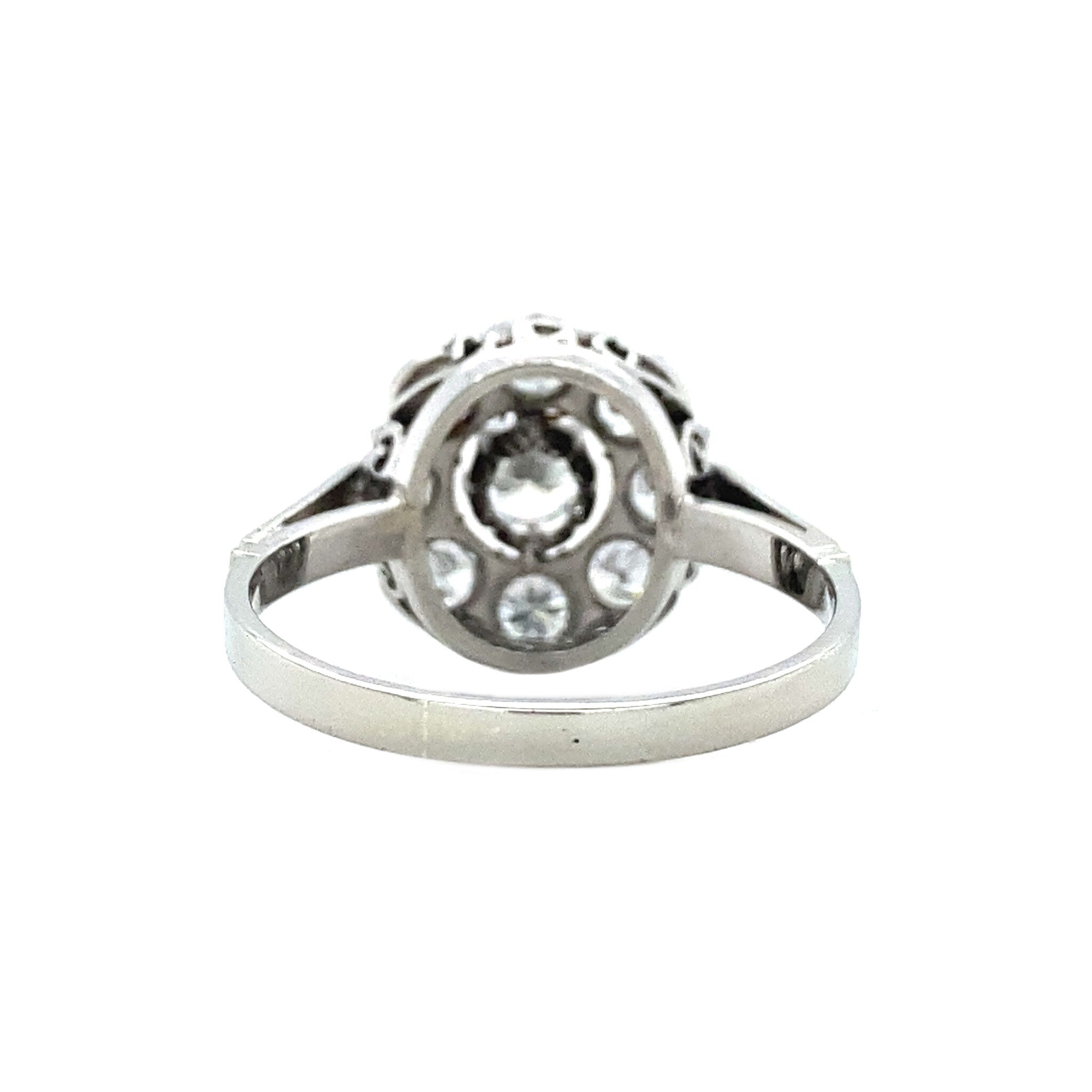 Witgouden entourage ring met diamant