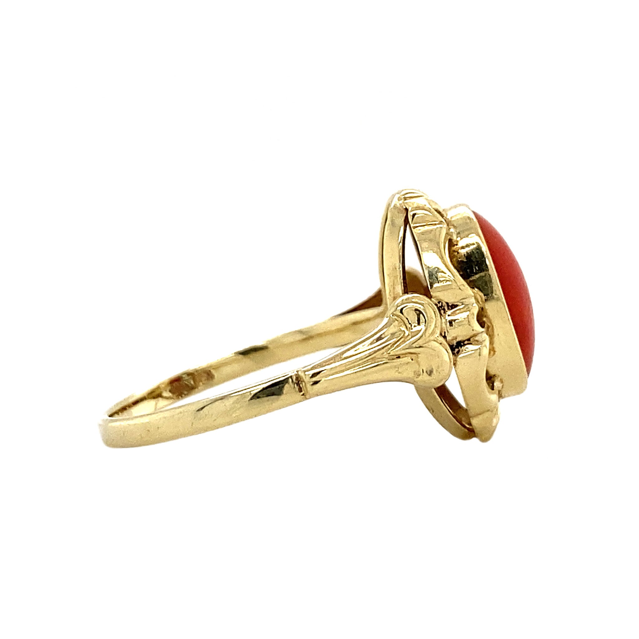 Gouden ring met bloedkoraal 14 krt