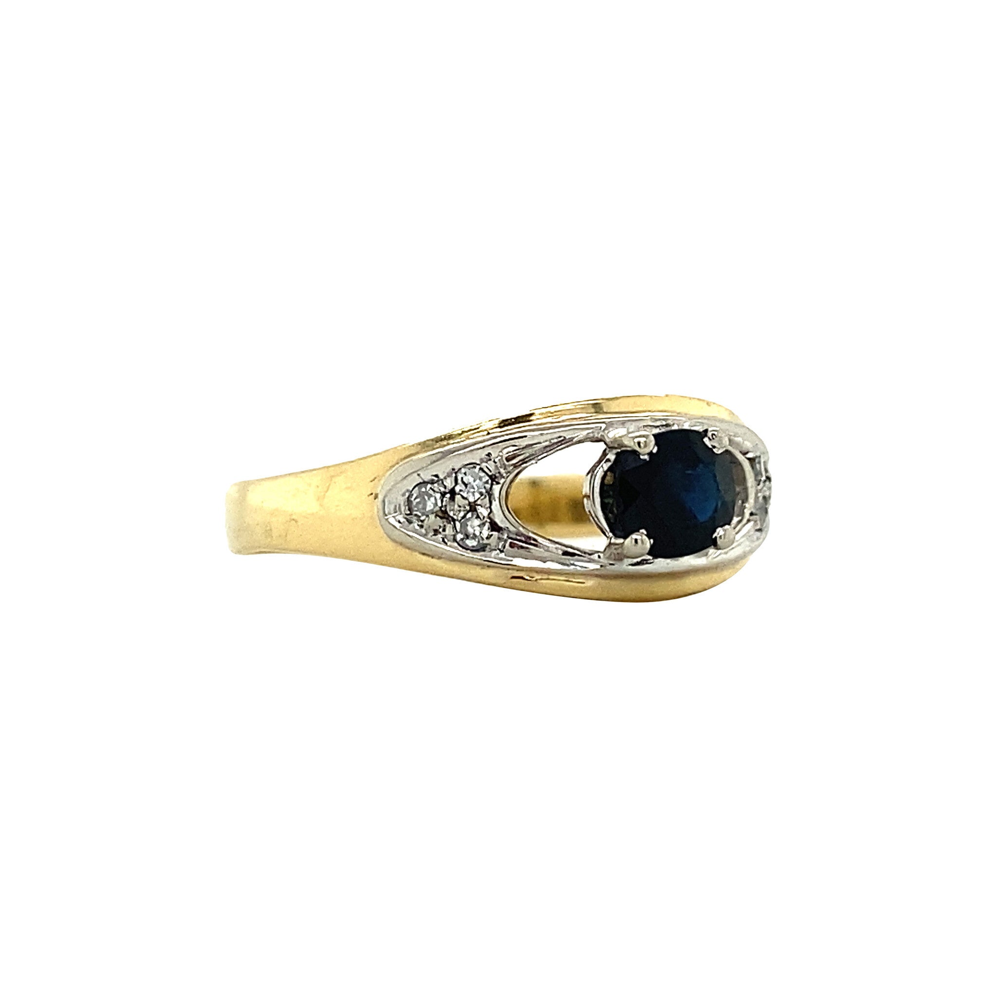 18 kt gold ring with sapphire and diamond