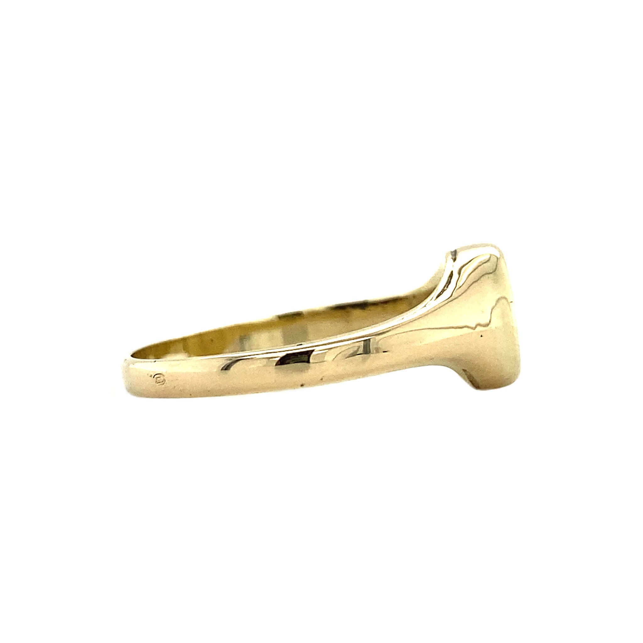 14 kt gold signet ring with onyx