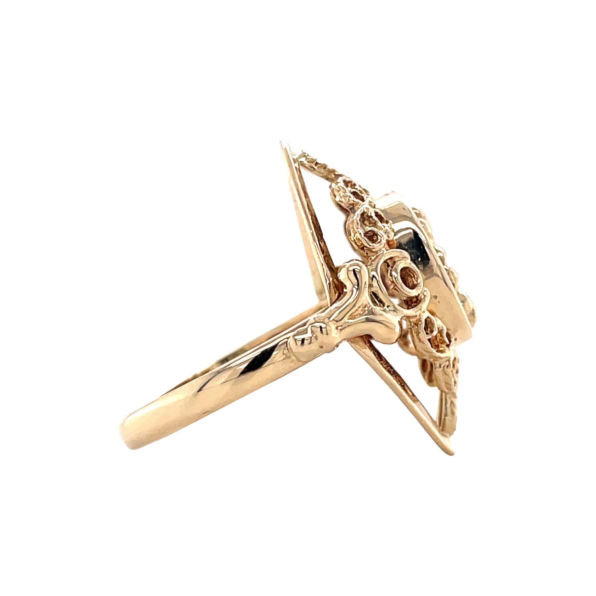 Golden vintage fantasy ring 14 kt