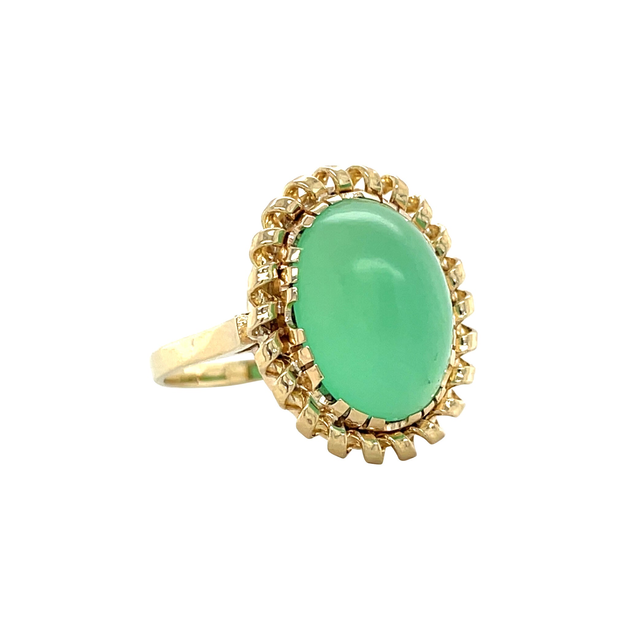 Gold vintage ring with chrysoprase14 kt