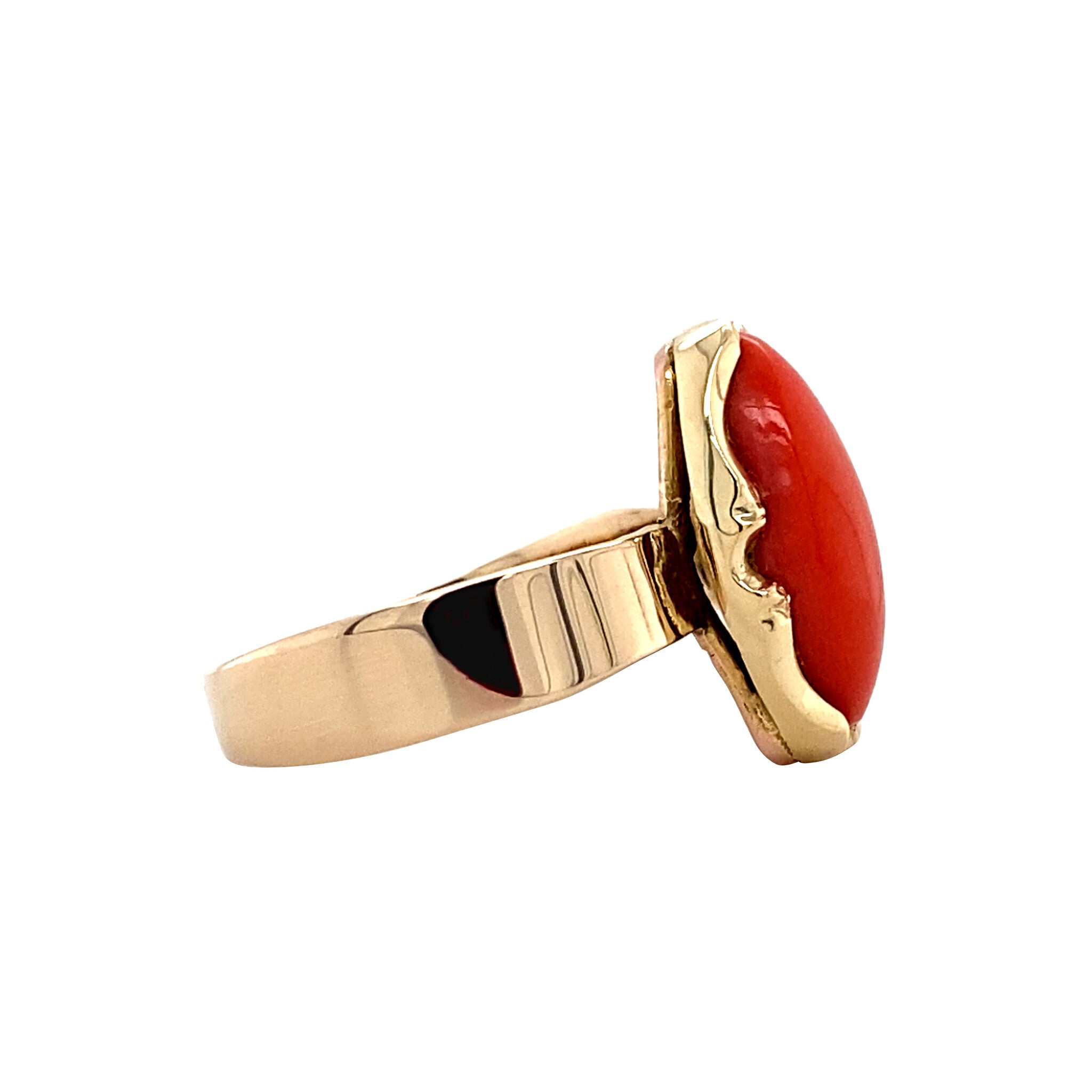 Ring with blood coral 12 krt