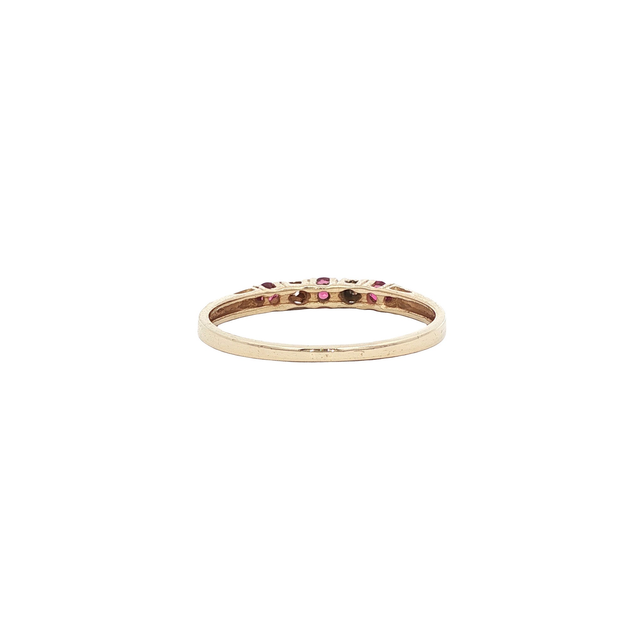 14 kt gold ring with ruby and diamond