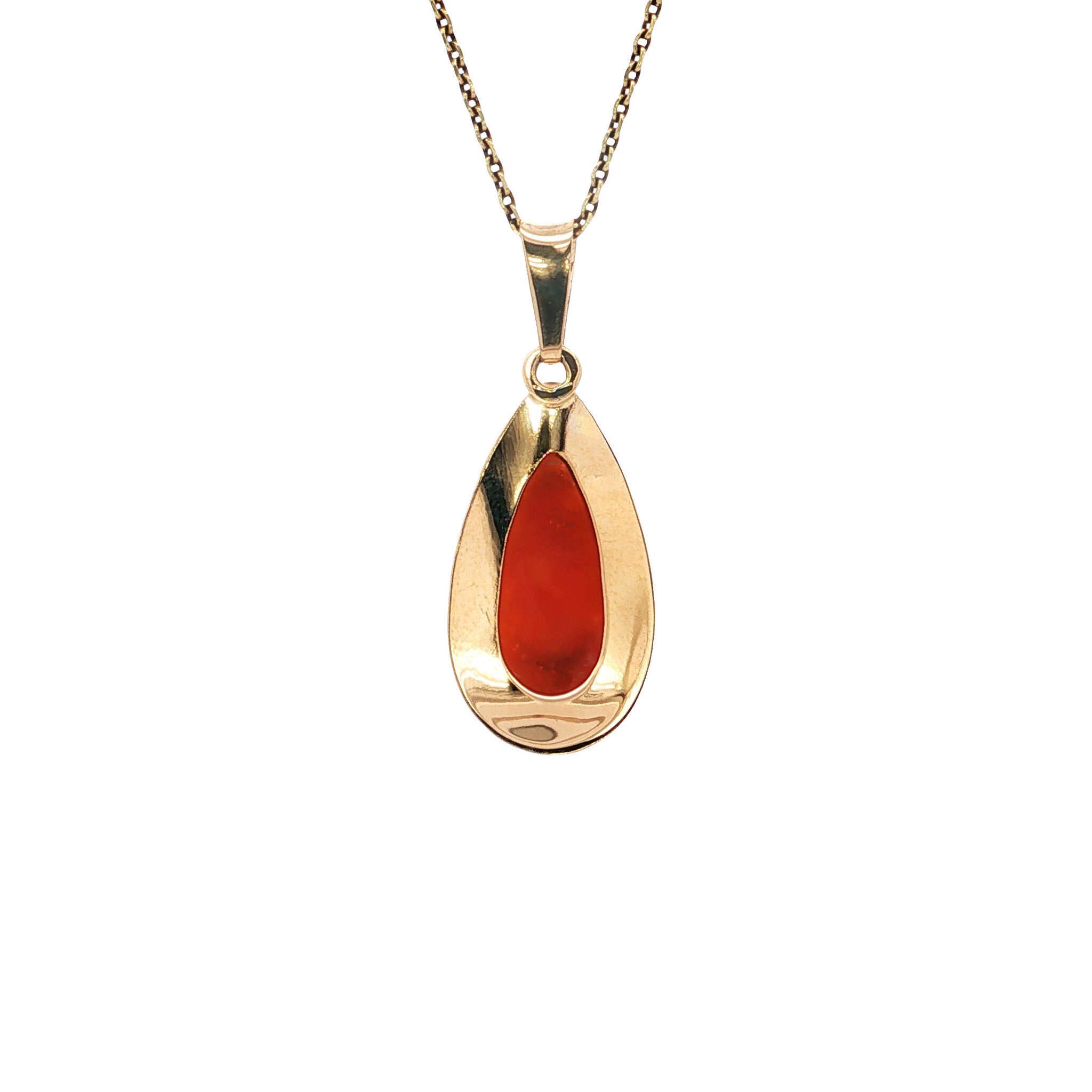 Gold vintage pendant with cameo 14 kt