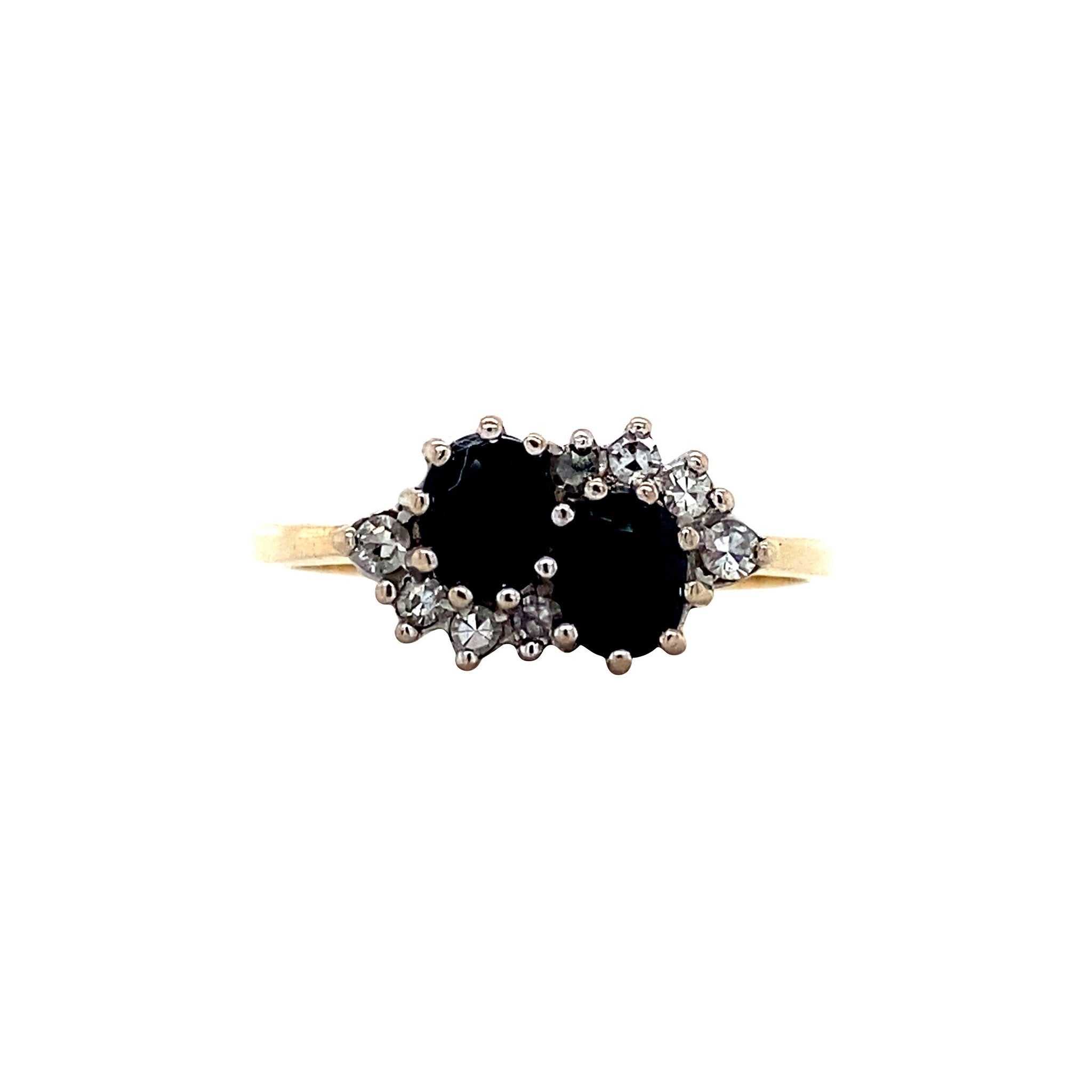 Gold ring with sapphire and diamond 18 krt