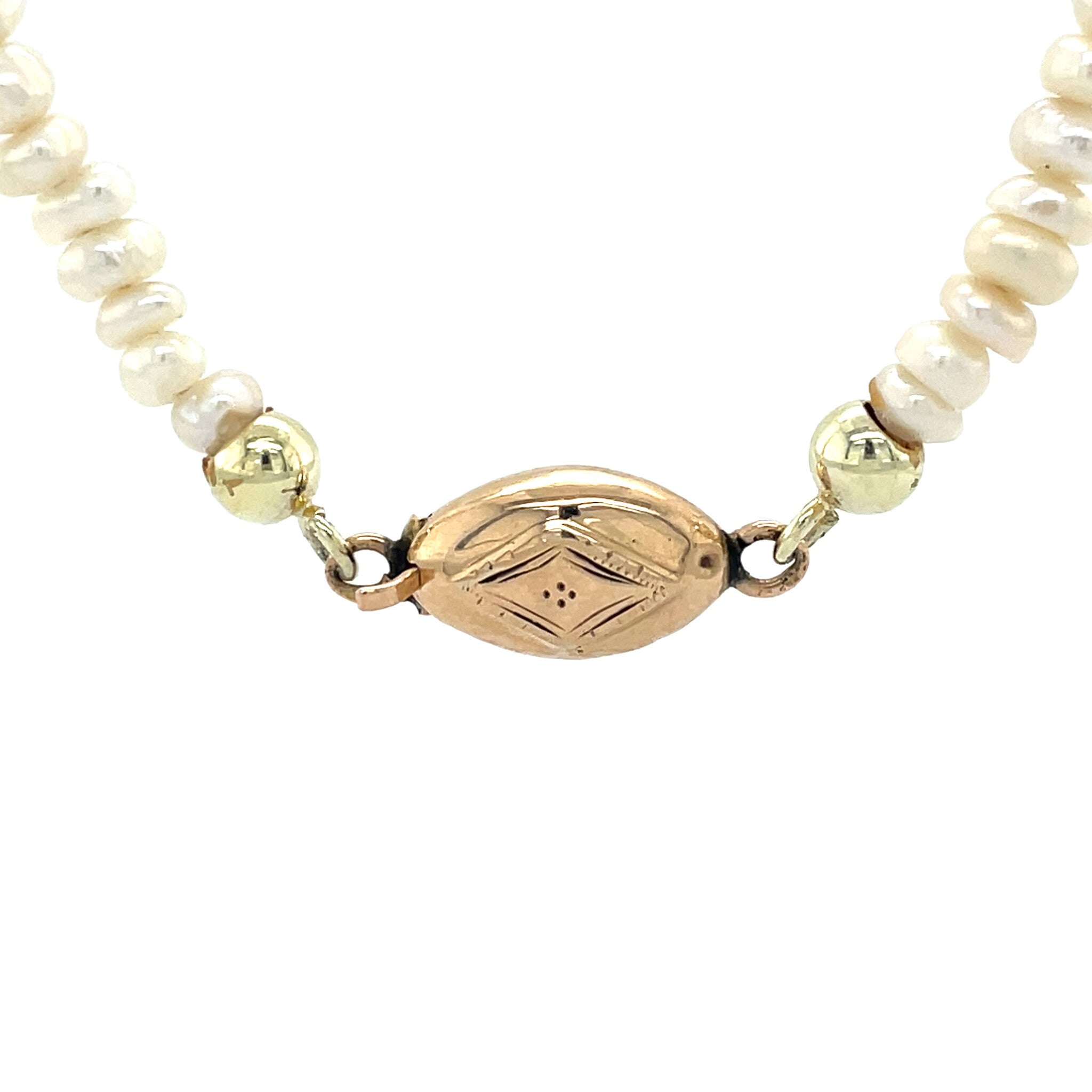 Vintage pearl necklace with gold clasp 14 kt