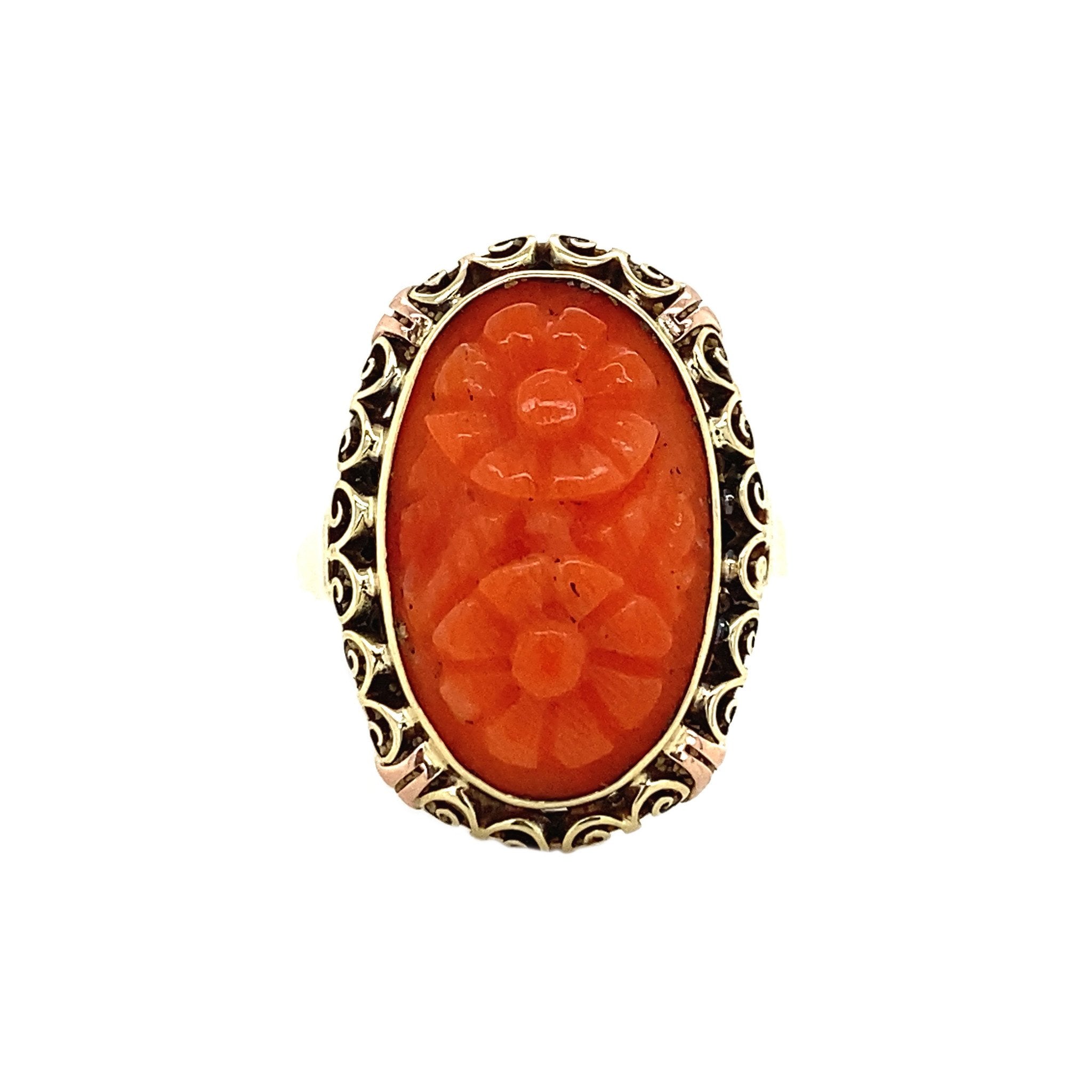 14 kt gold ring with blood coral