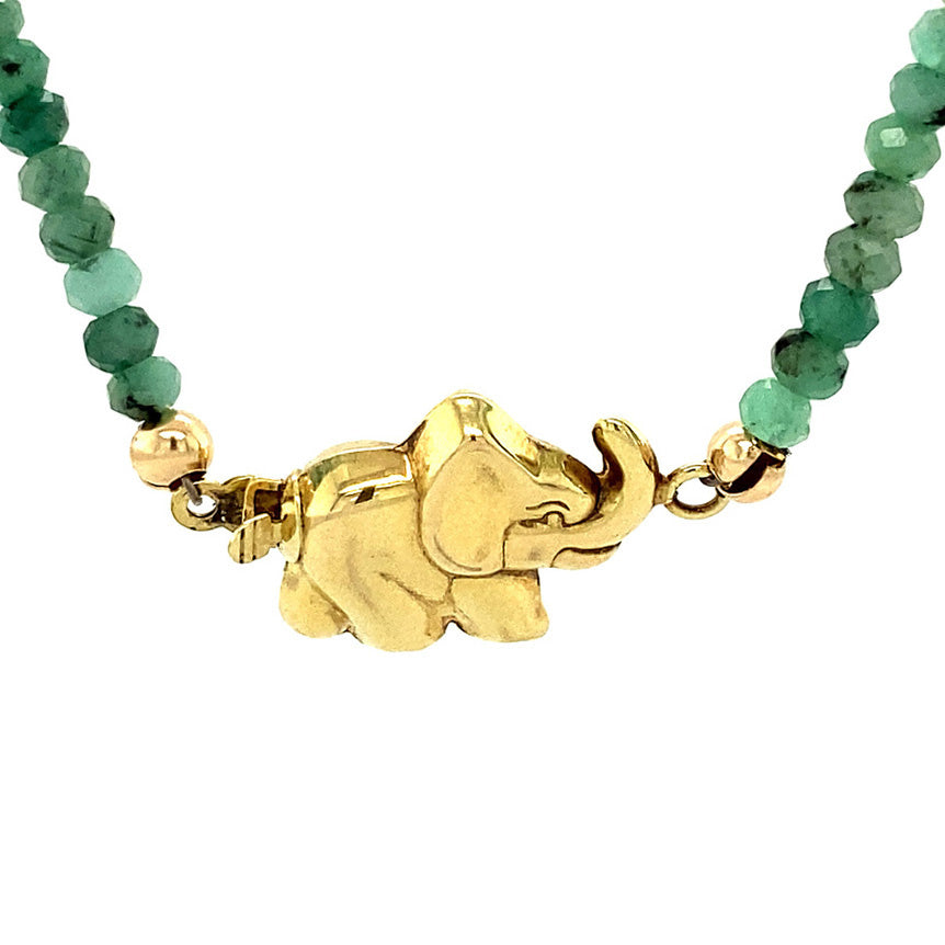 Emerald necklace with gold clasp 42.5 cm 14 krt