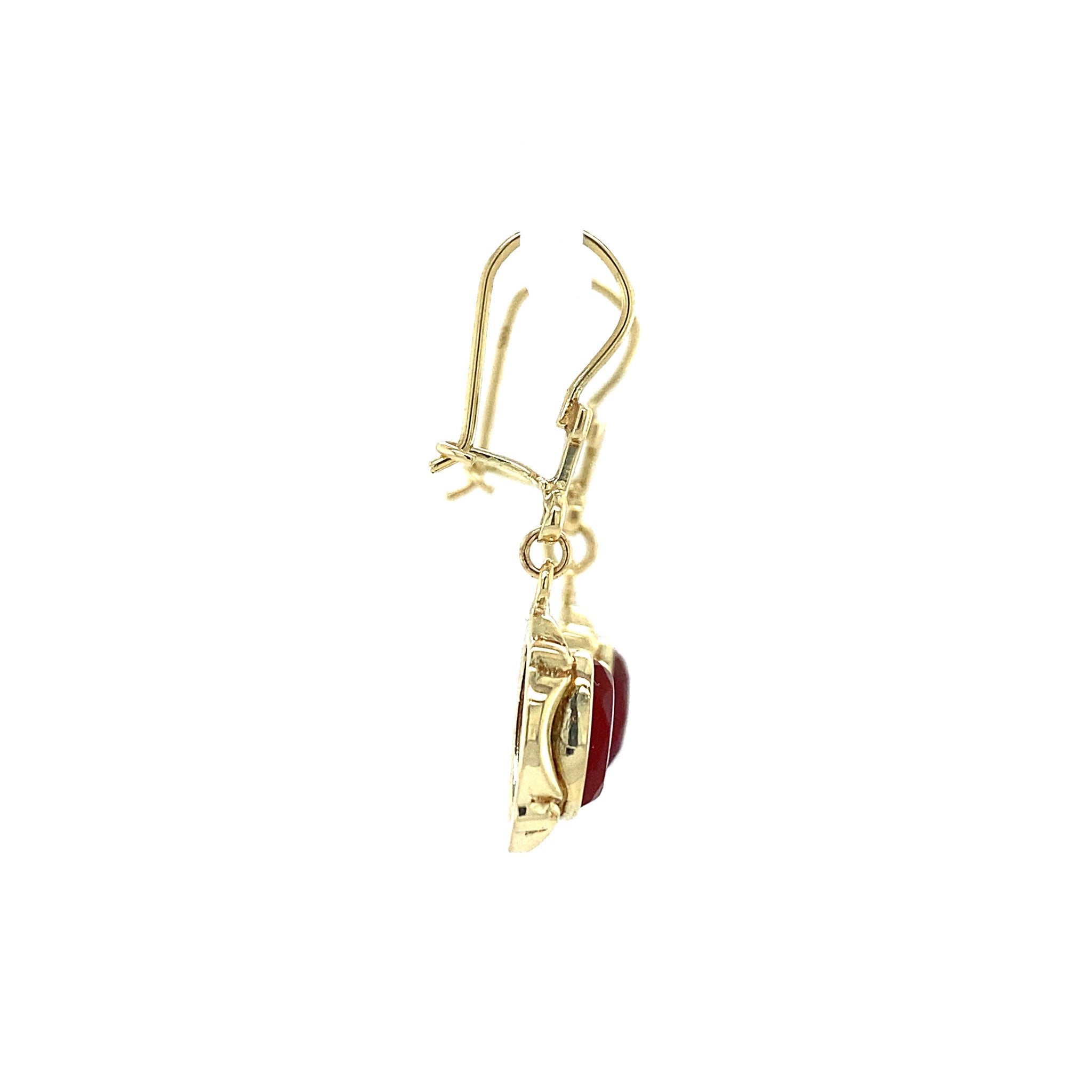 14 kt gold earrings with carnelian