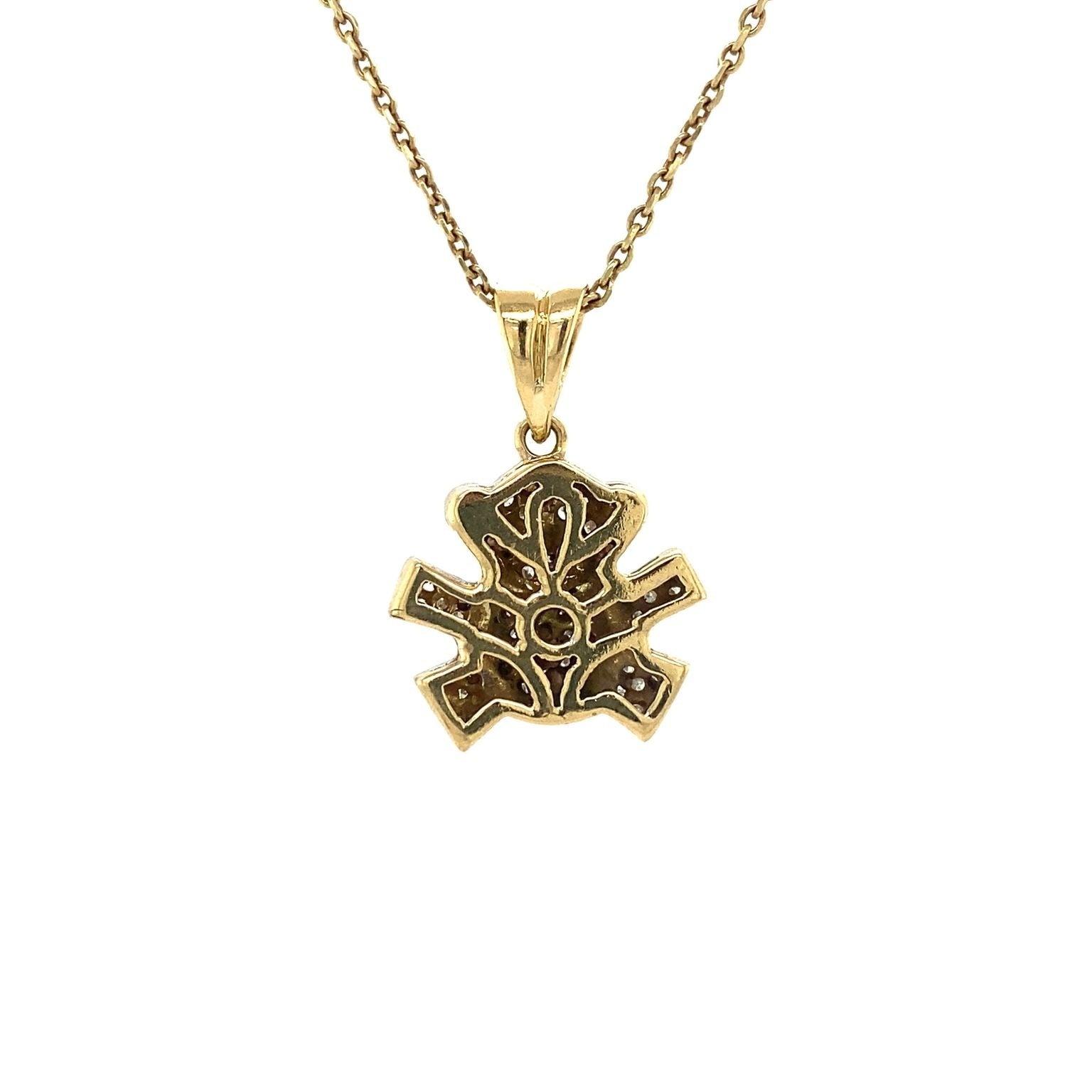 Gouden berenhanger met diamant 18 krt