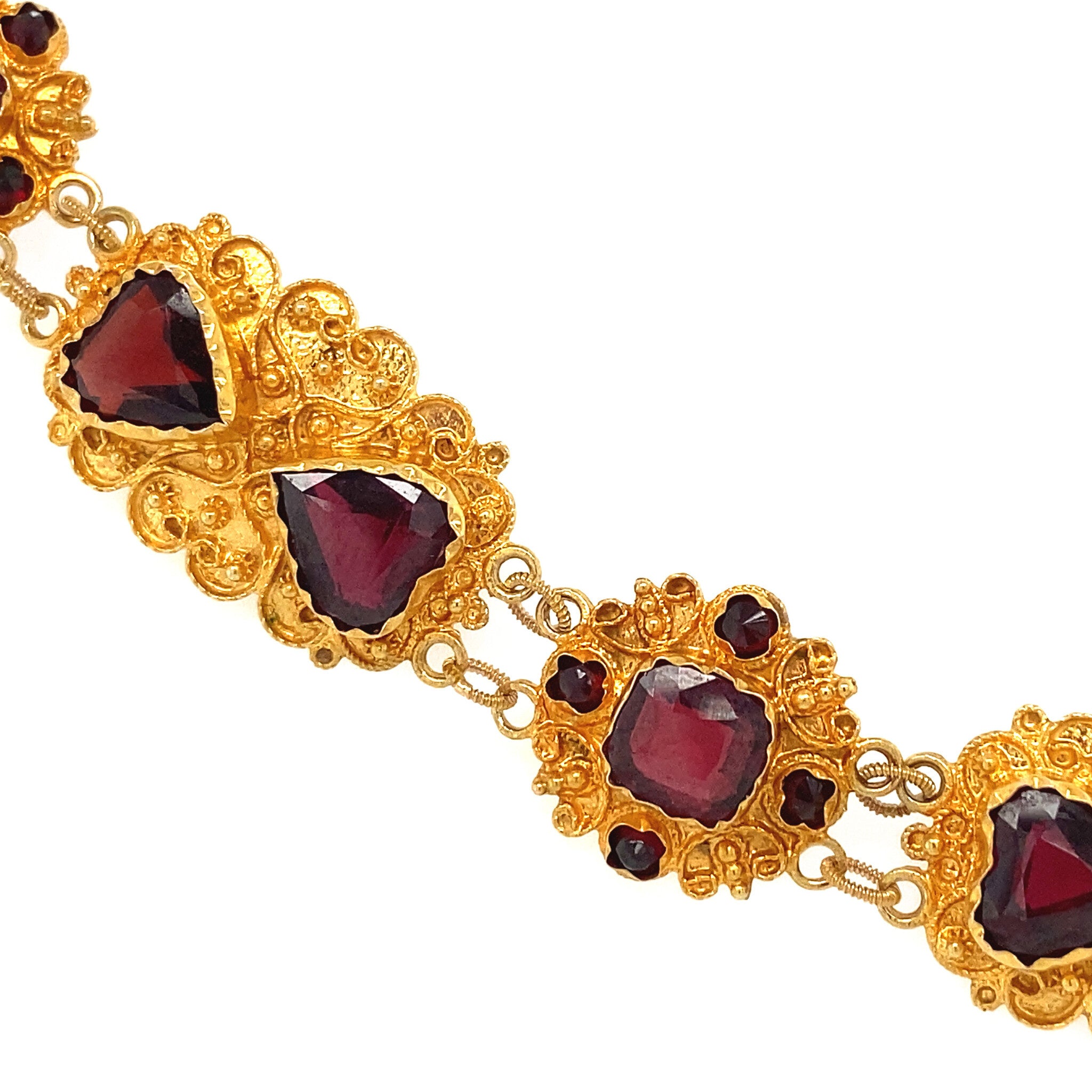 Gold necklace with garnet 38 cm 14 krt